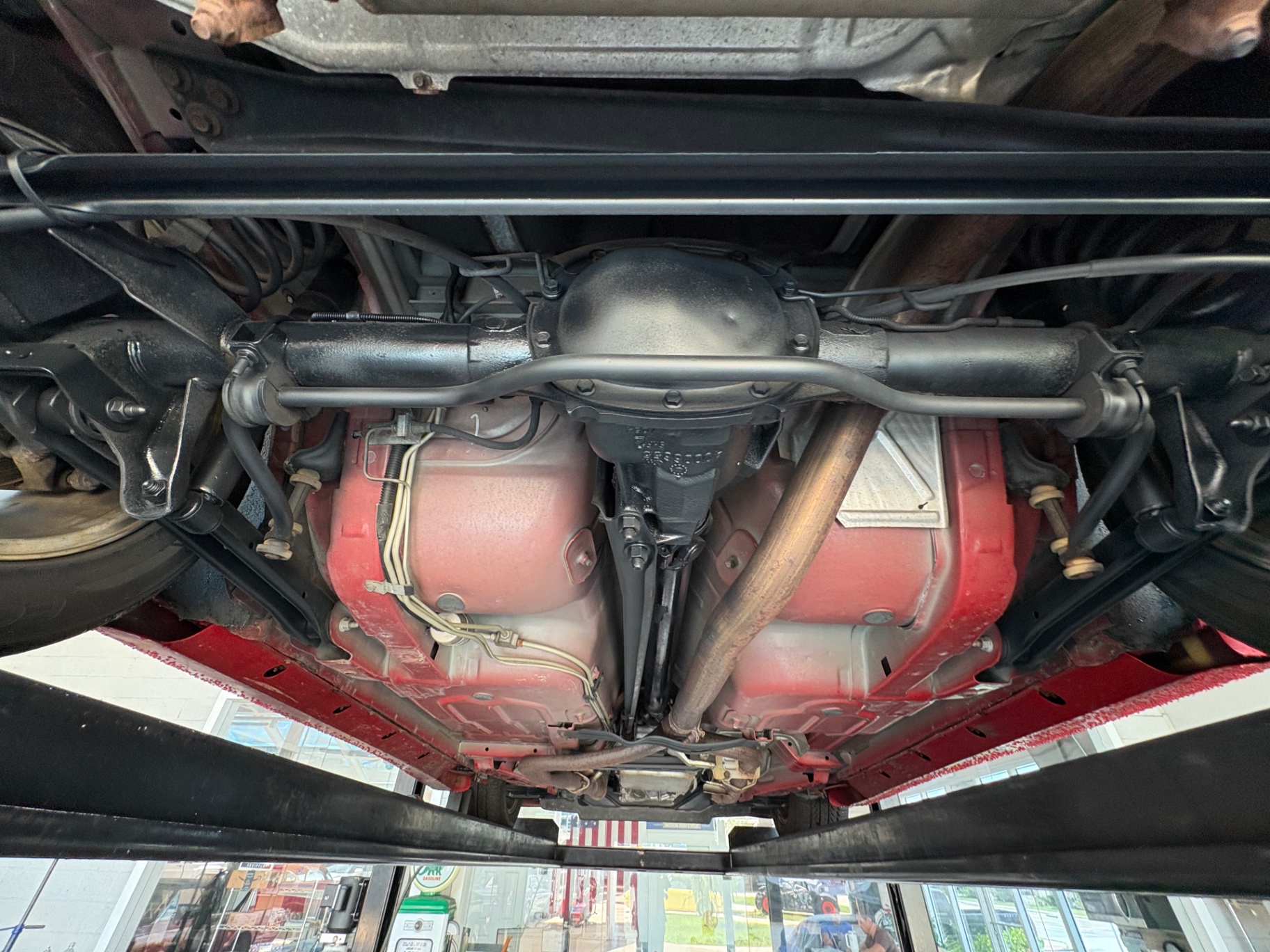Vehicle photo 42