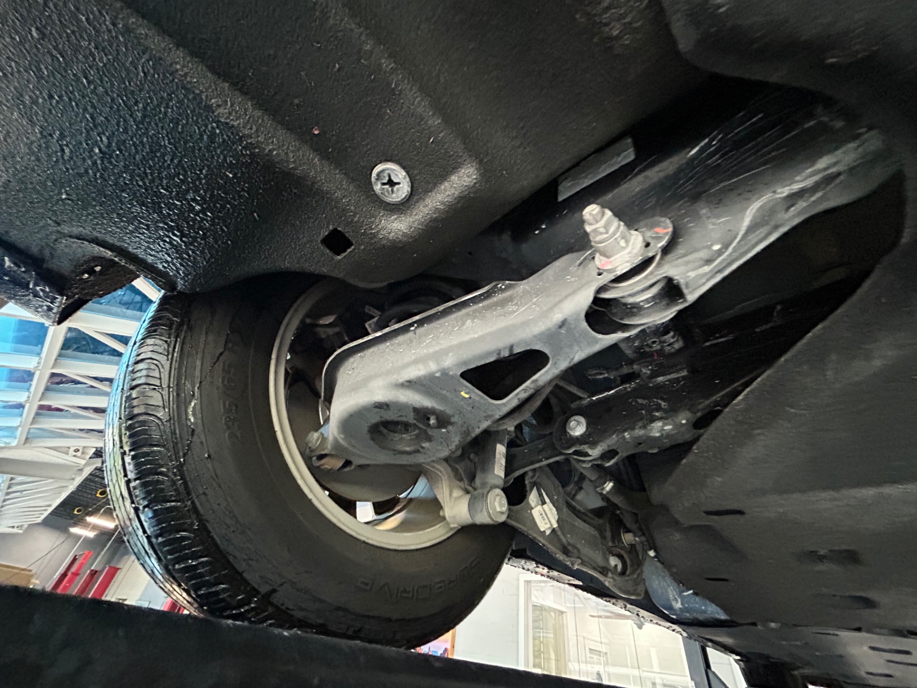 Vehicle photo 44