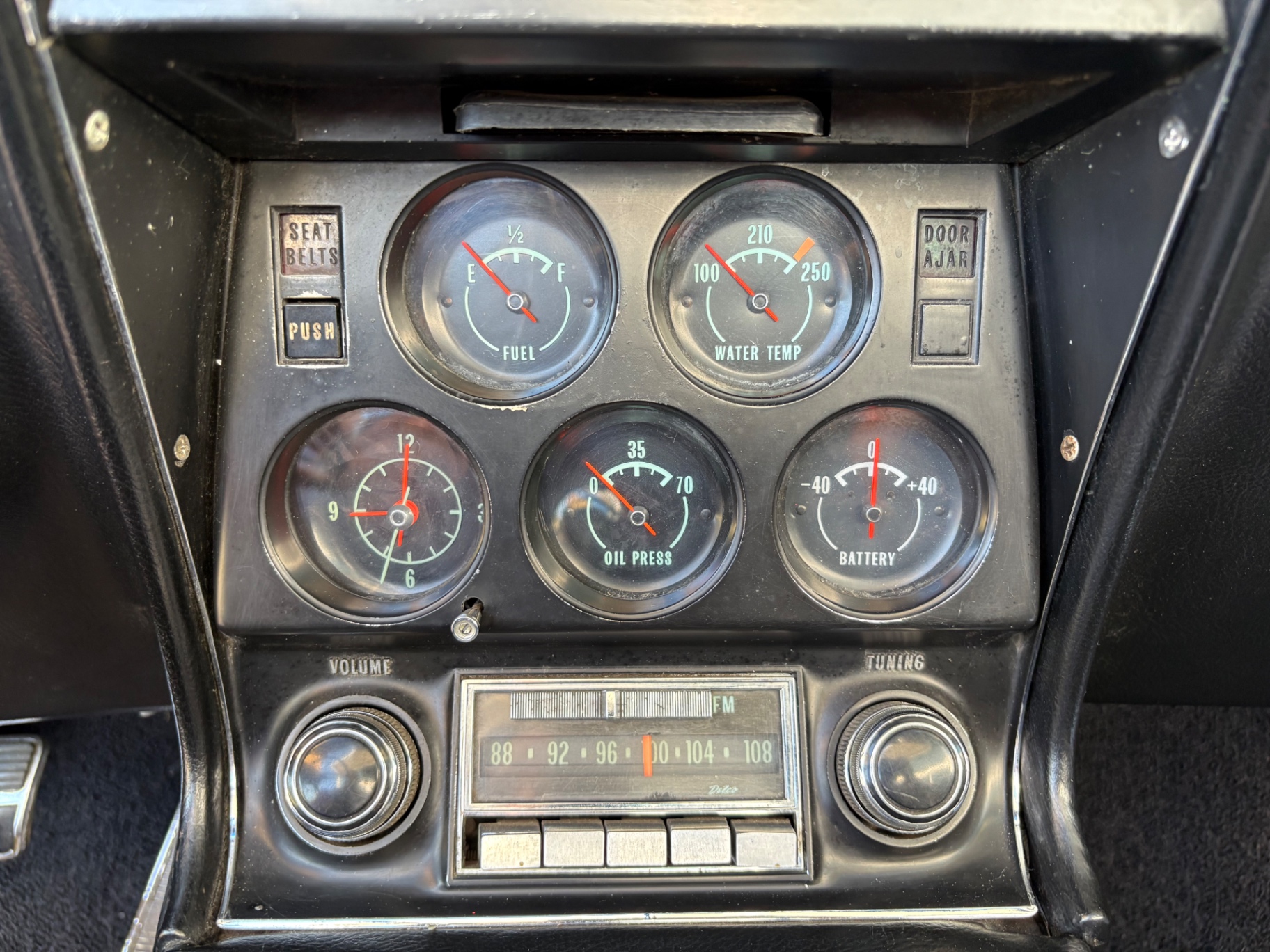 Vehicle photo 47