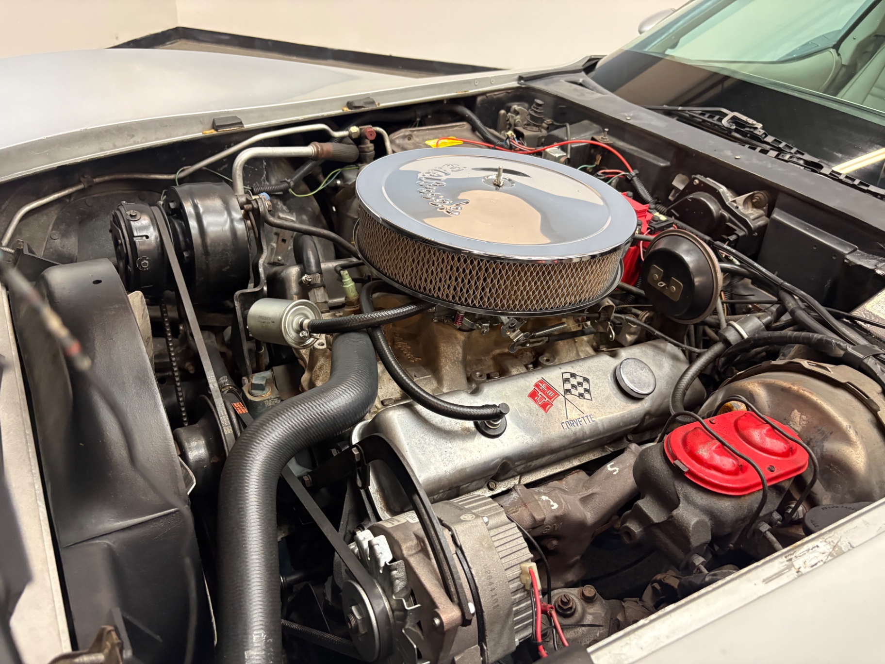 Vehicle photo 10