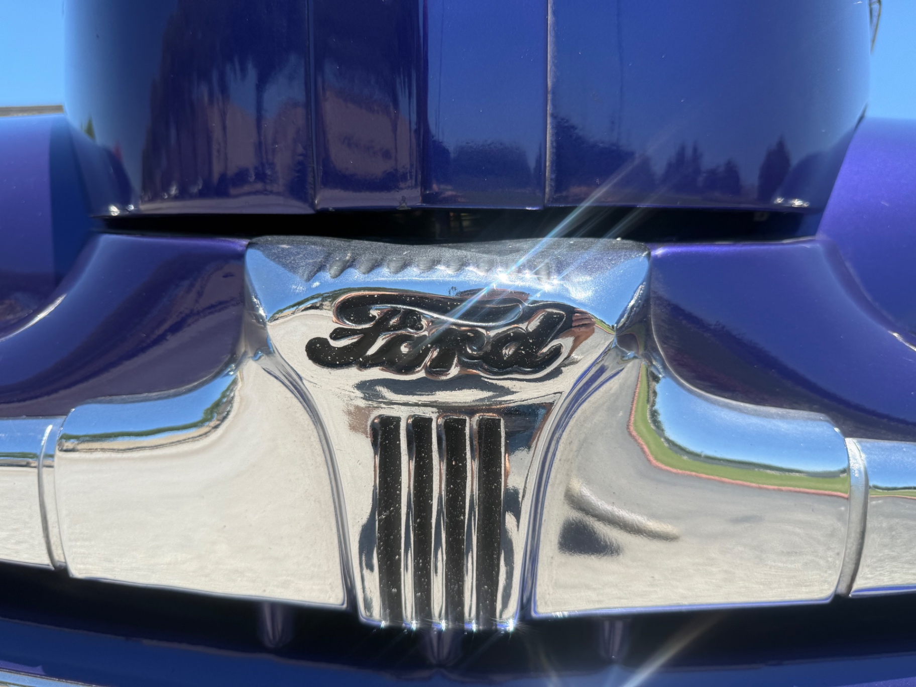 Vehicle photo 10