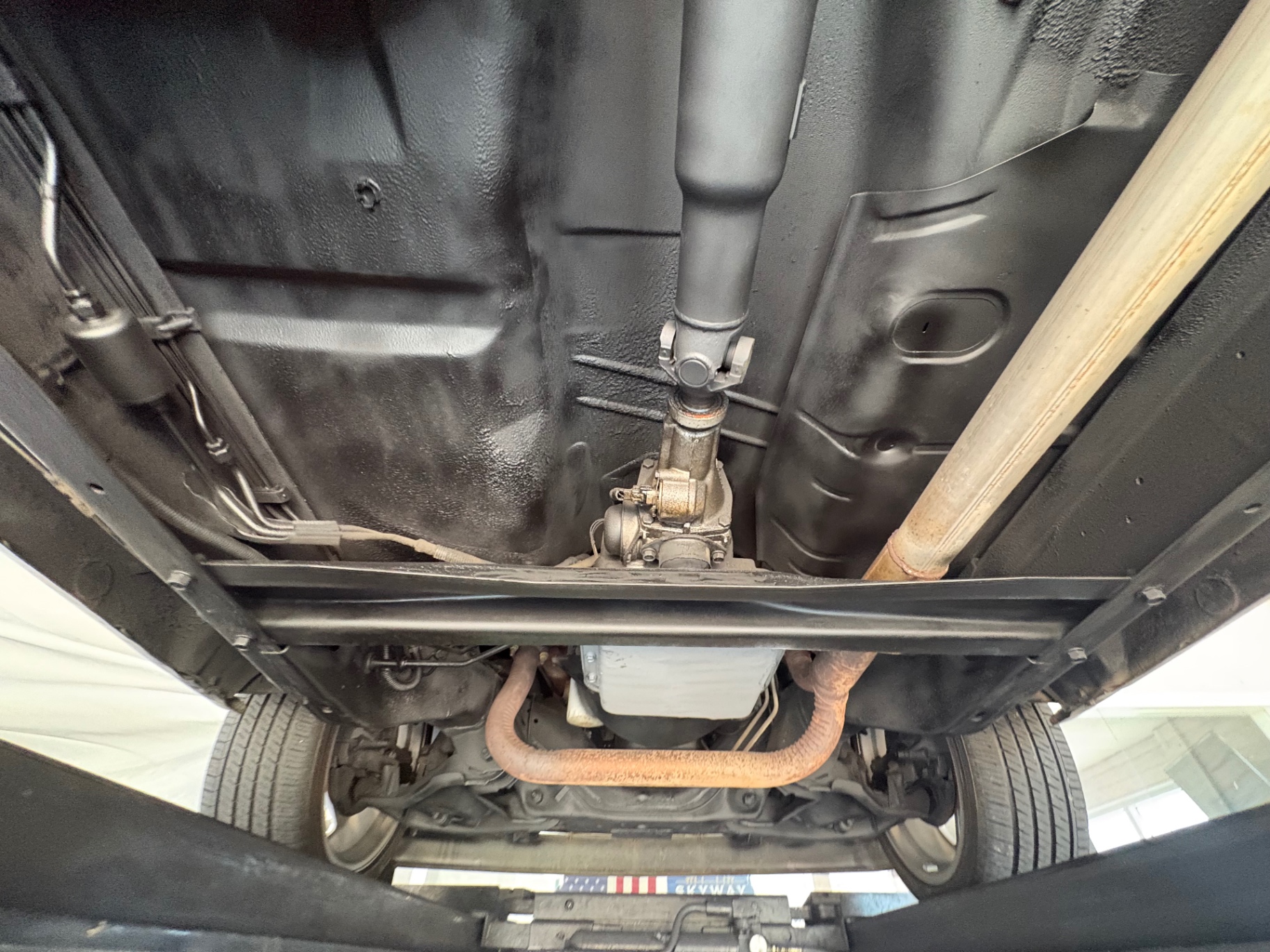 Vehicle photo 47