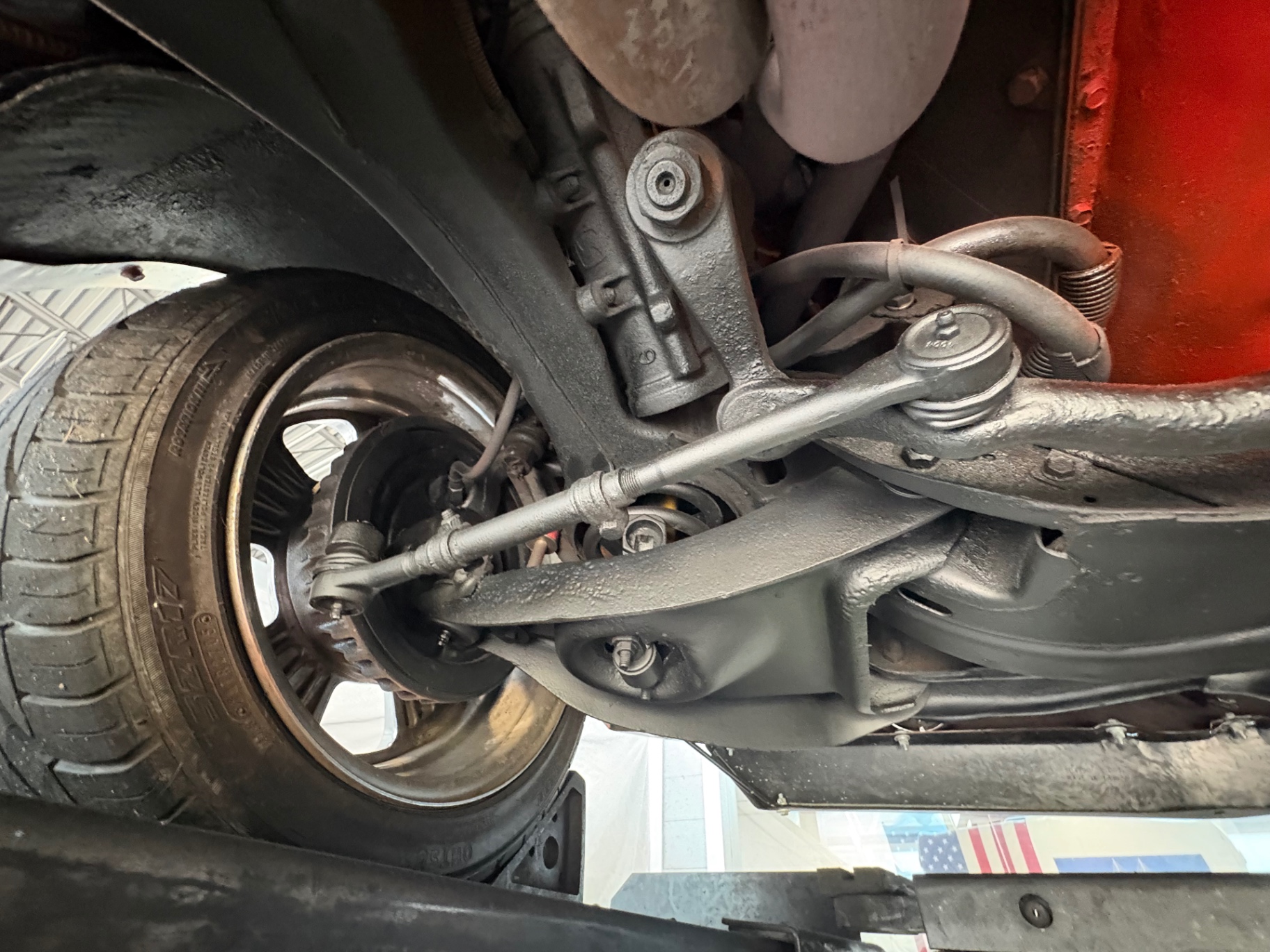 Vehicle photo 52