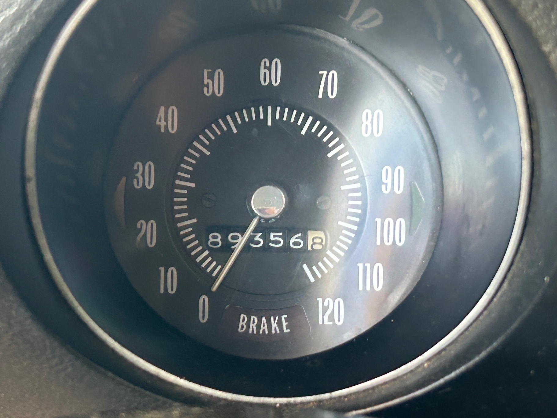 Vehicle photo 13