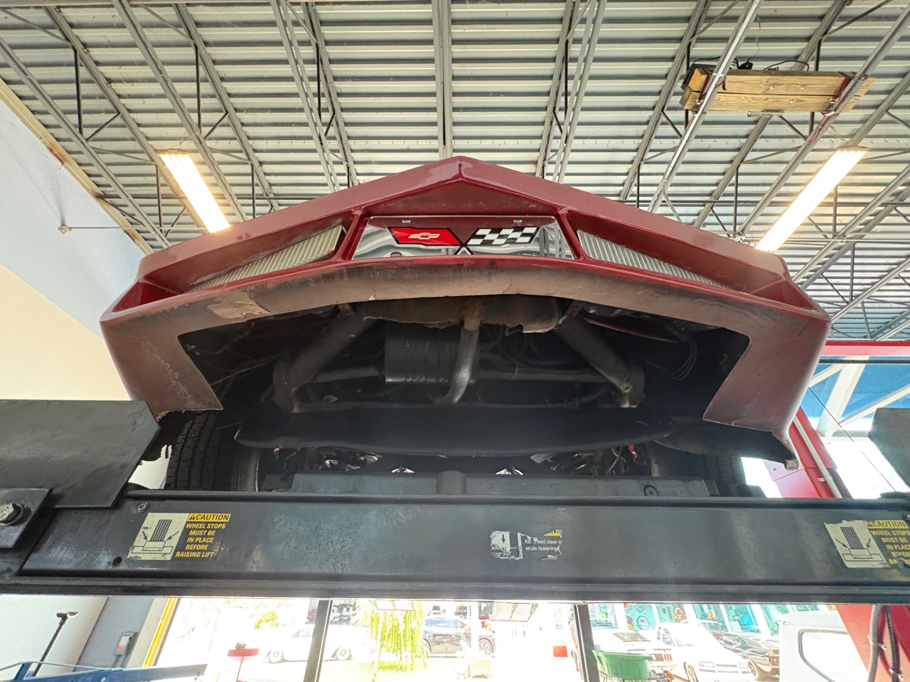 Vehicle photo 52