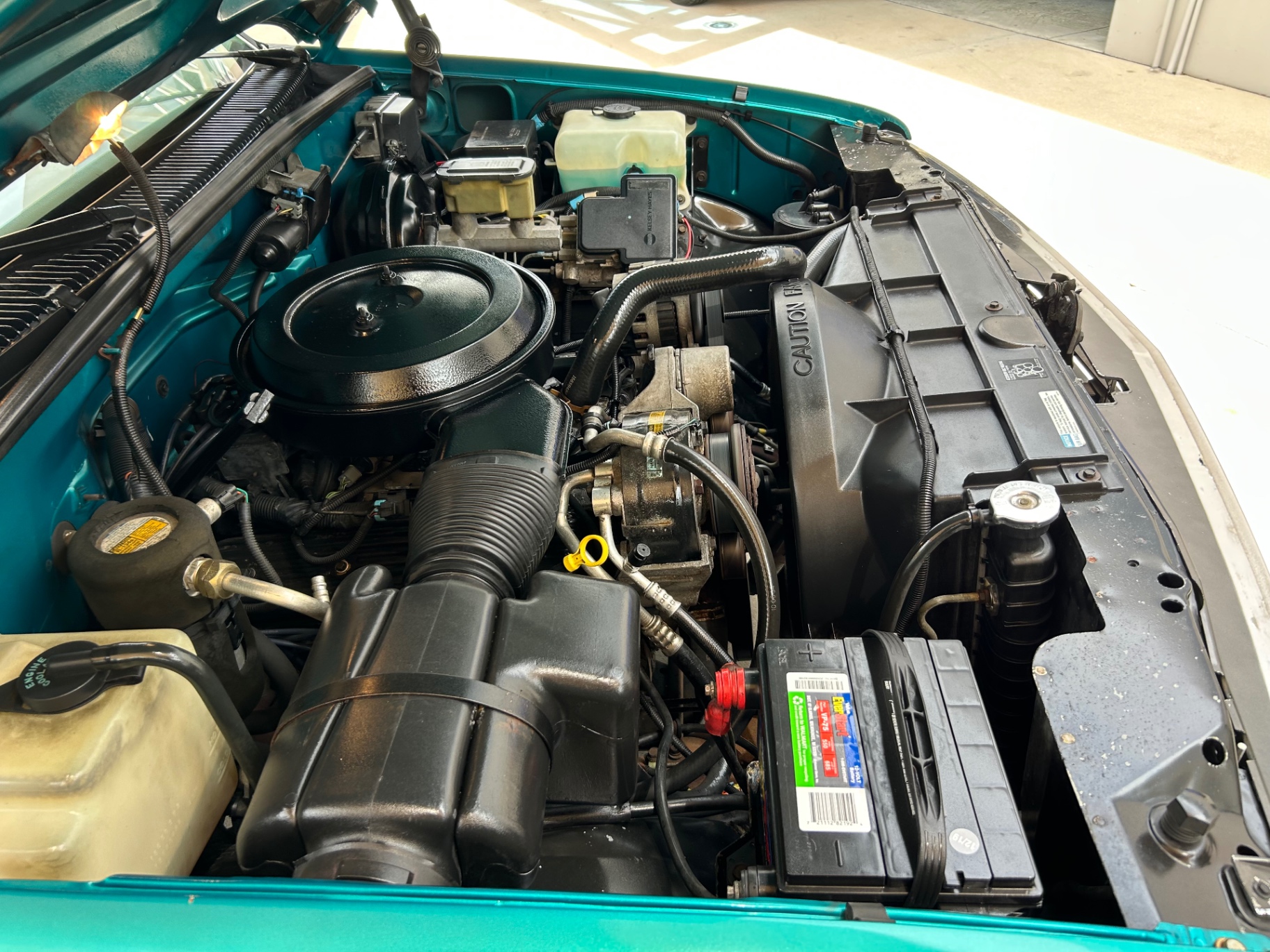 Vehicle photo 27