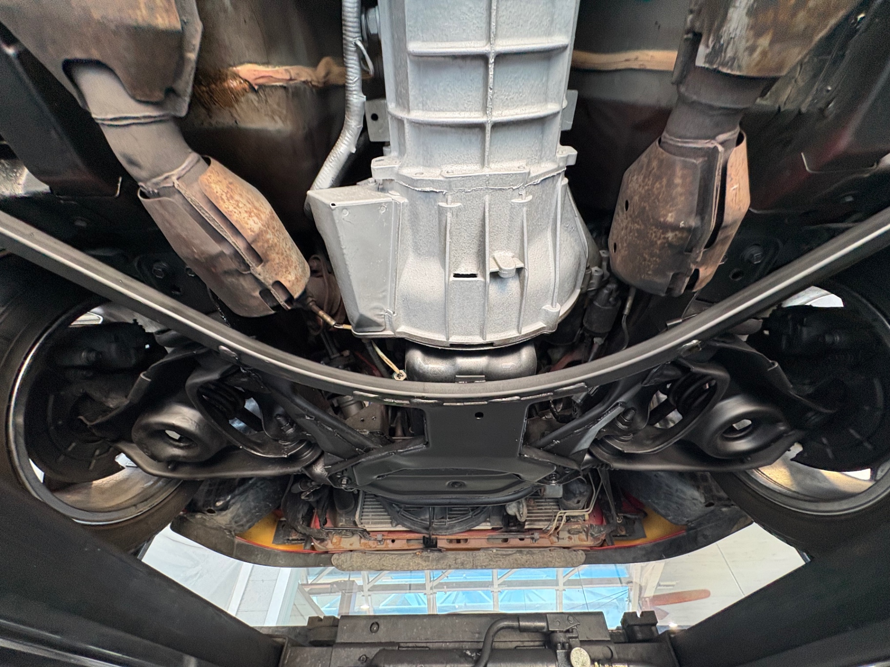Vehicle photo 53
