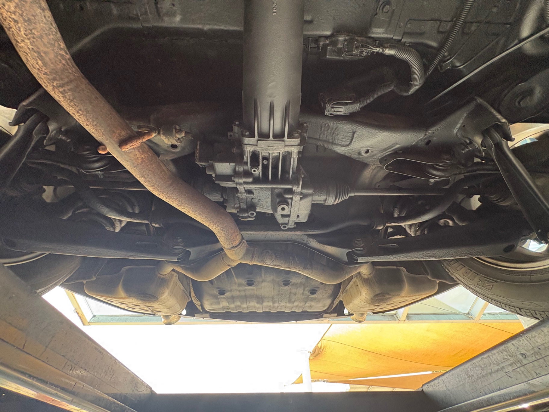 Vehicle photo 63