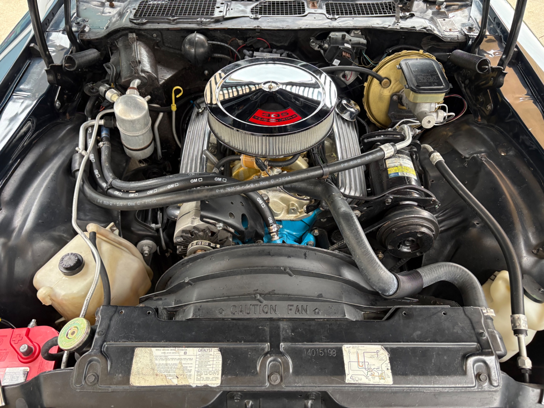 Vehicle photo 29