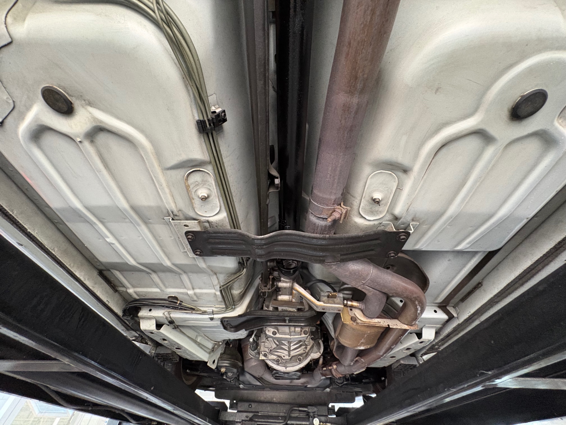 Vehicle photo 45