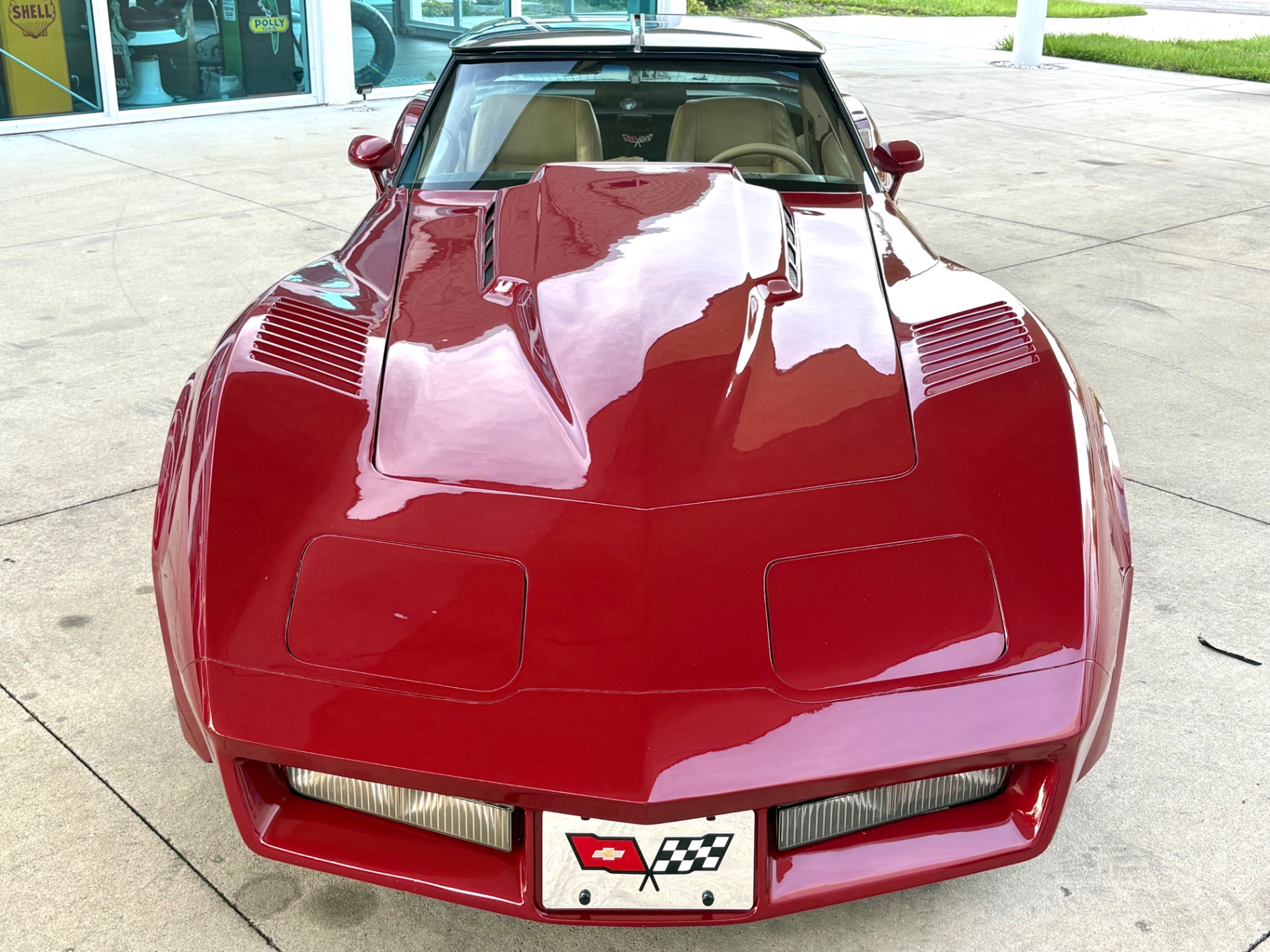Vehicle photo 3