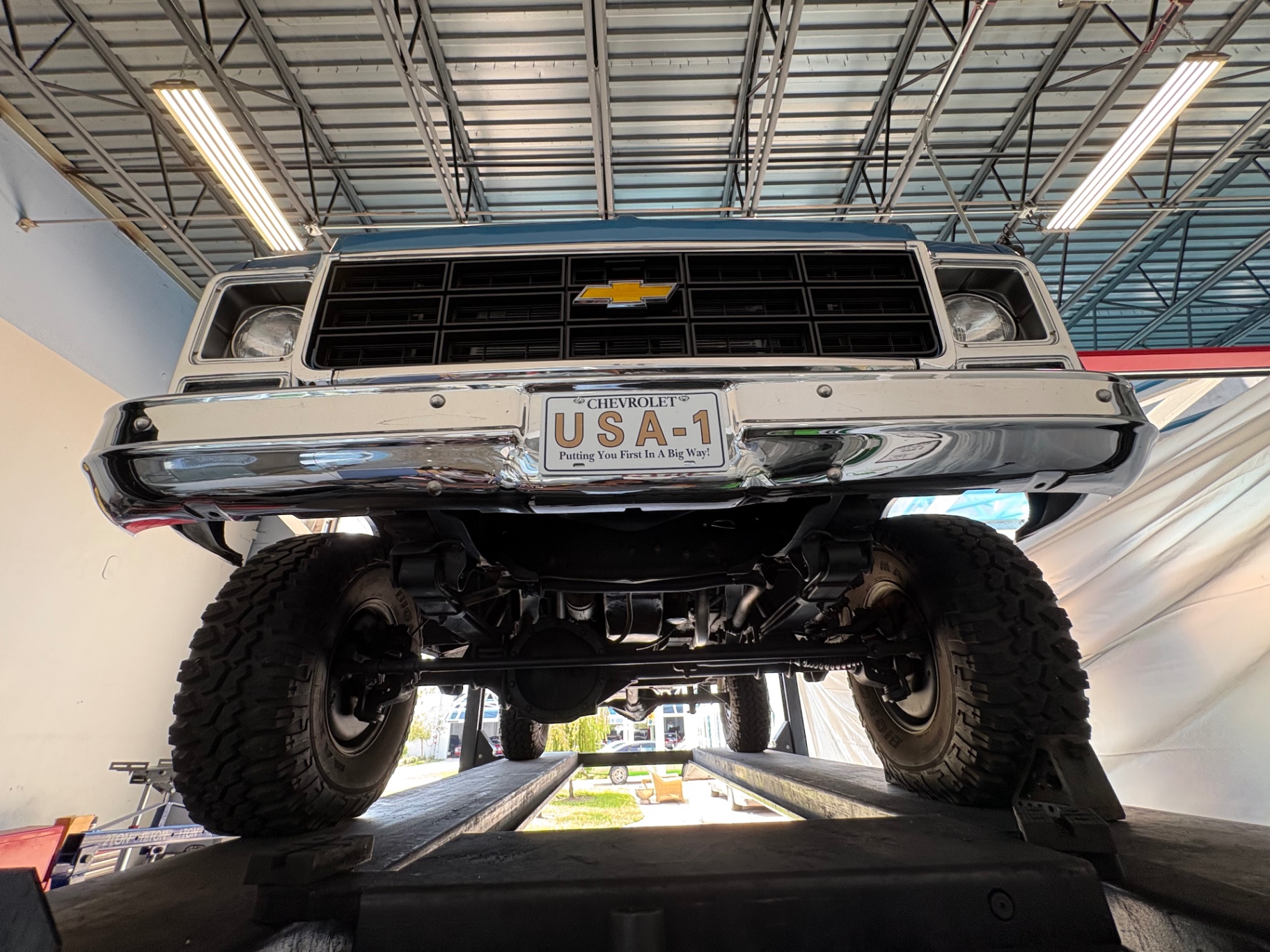 Vehicle photo 51