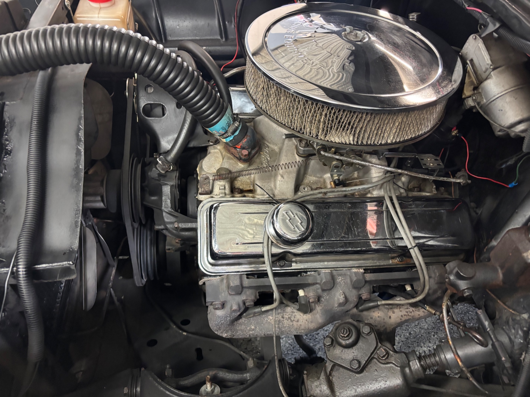 Vehicle photo 18