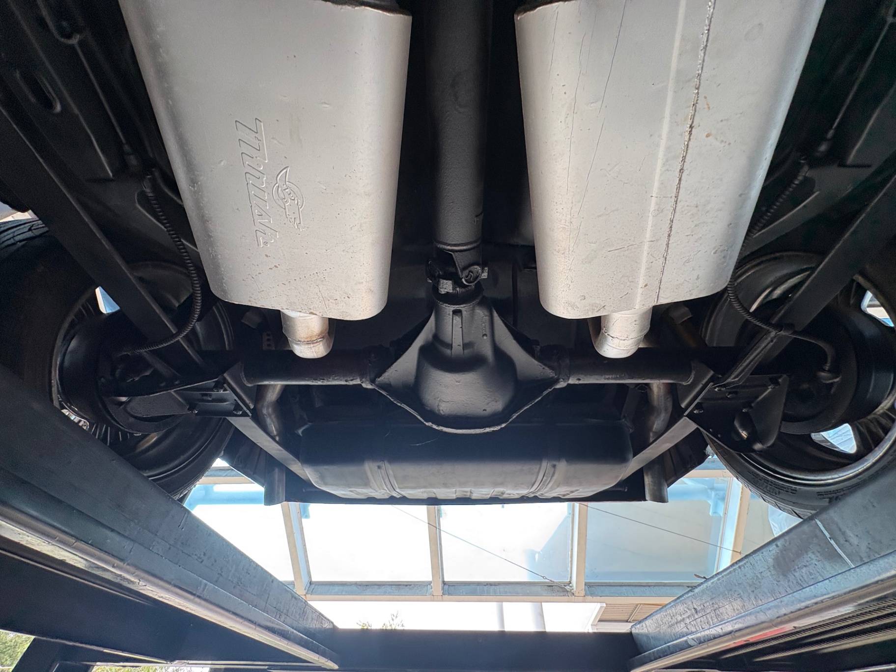 Vehicle photo 58