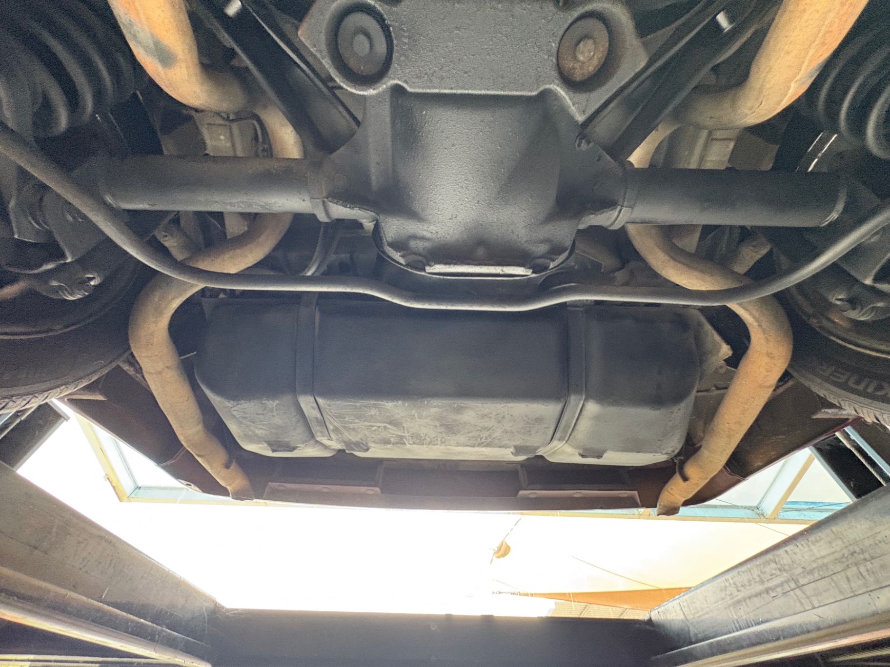 Vehicle photo 58