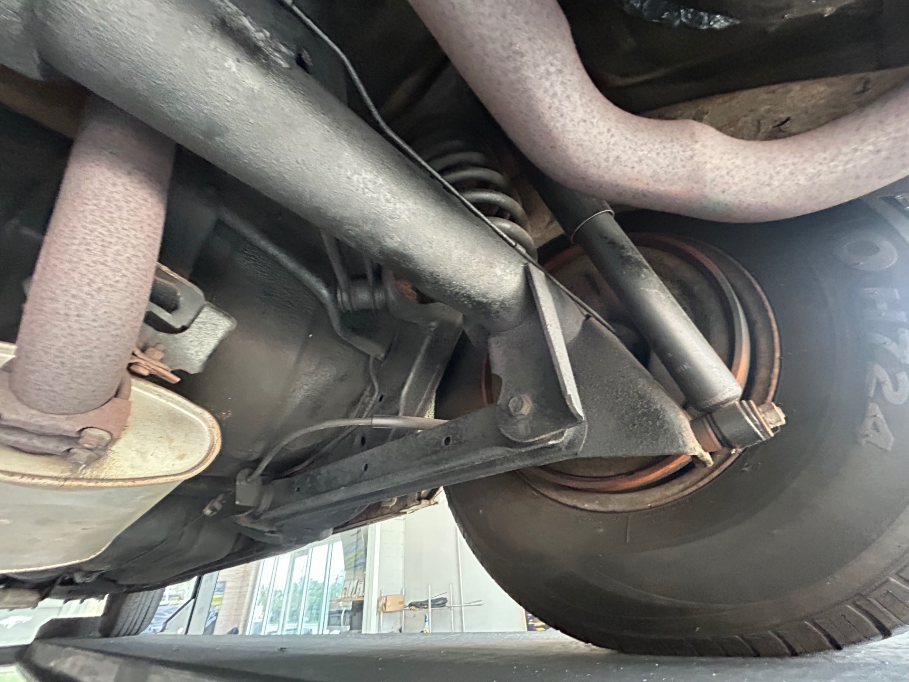 Vehicle photo 44