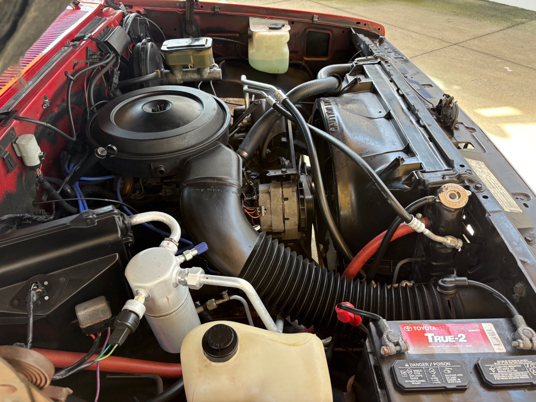 Vehicle photo 27