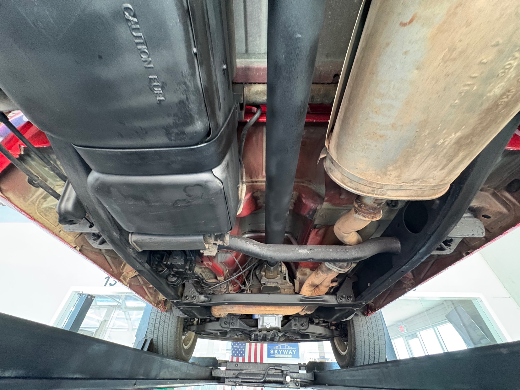 Vehicle photo 44