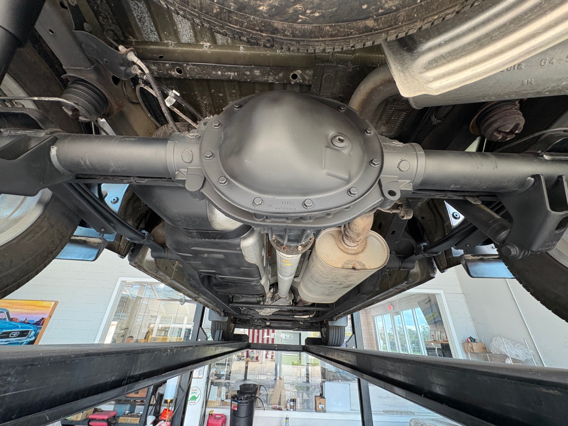 Vehicle photo 46