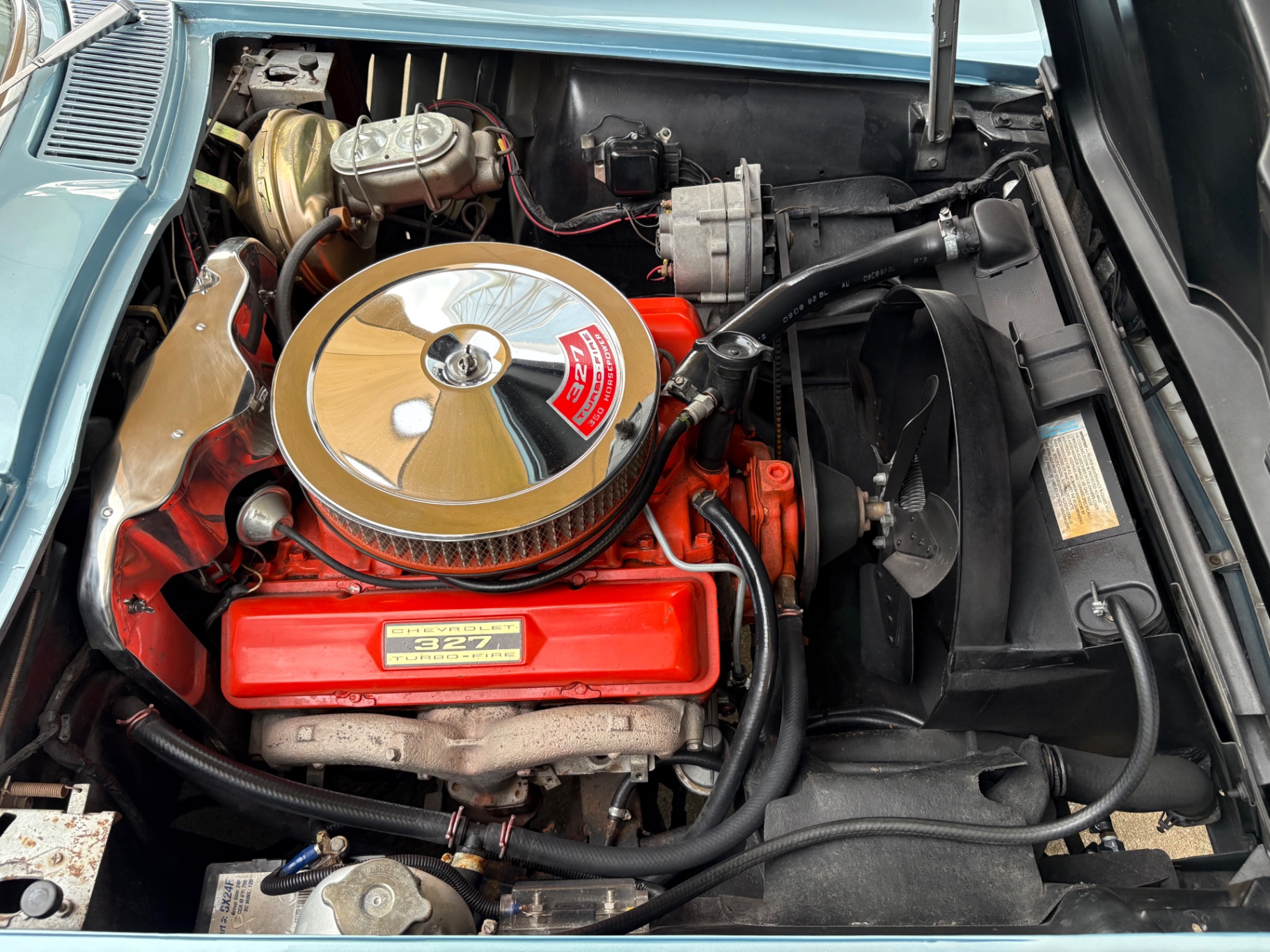 Vehicle photo 33