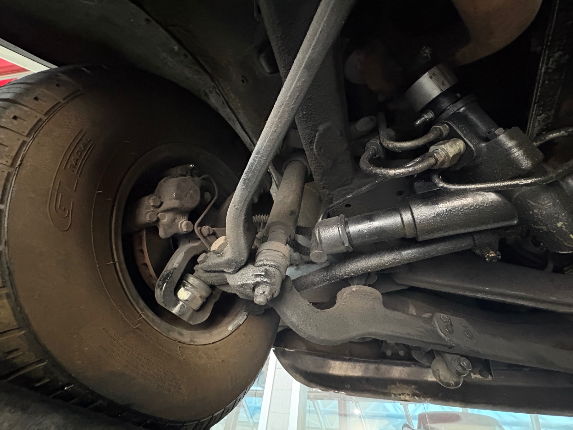 Vehicle photo 57