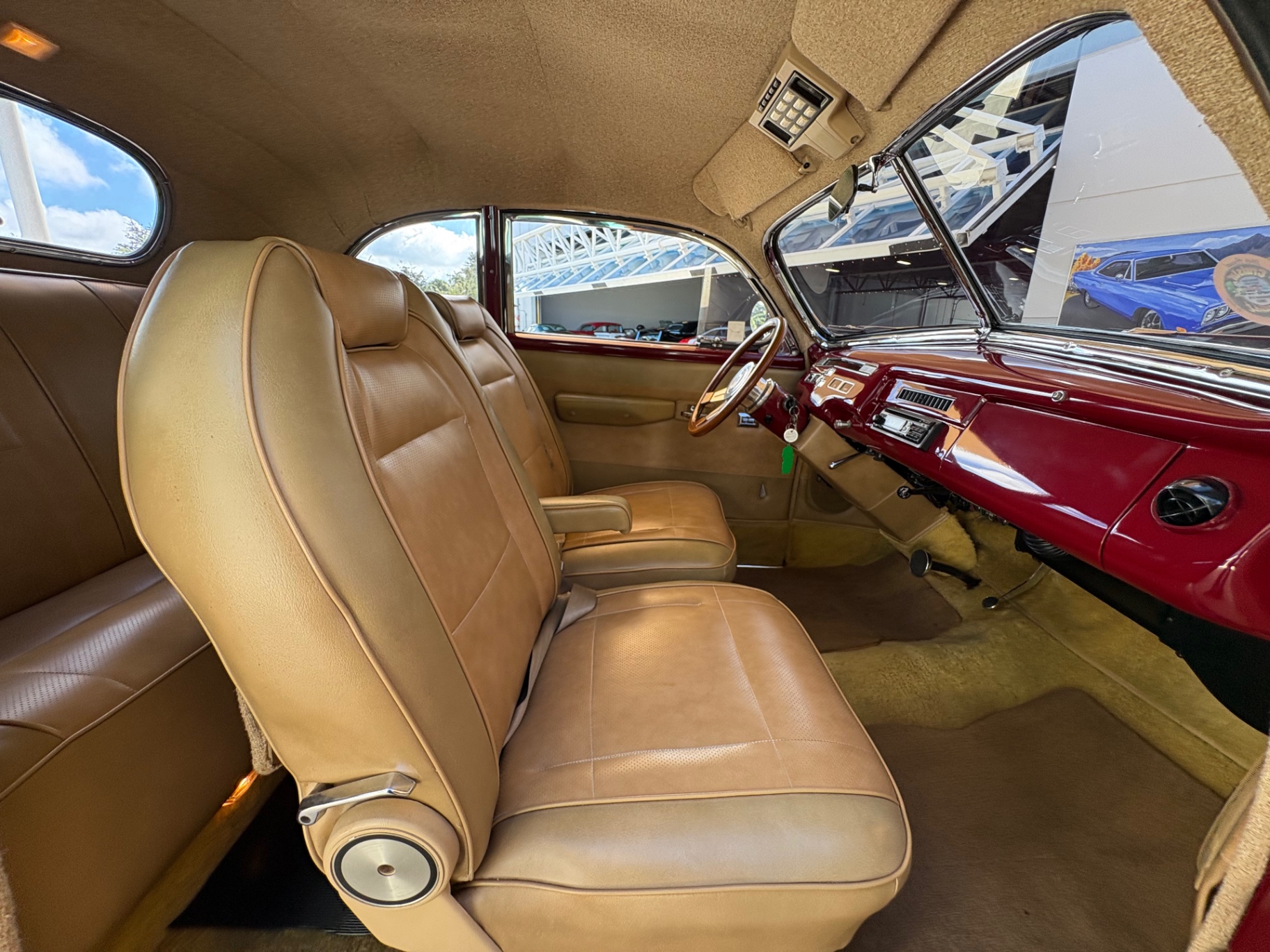 Vehicle photo 35