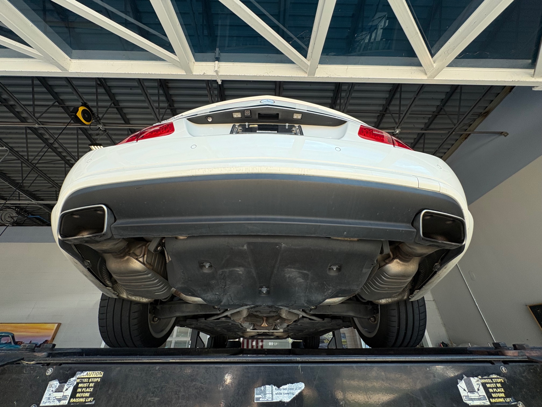 Vehicle photo 44