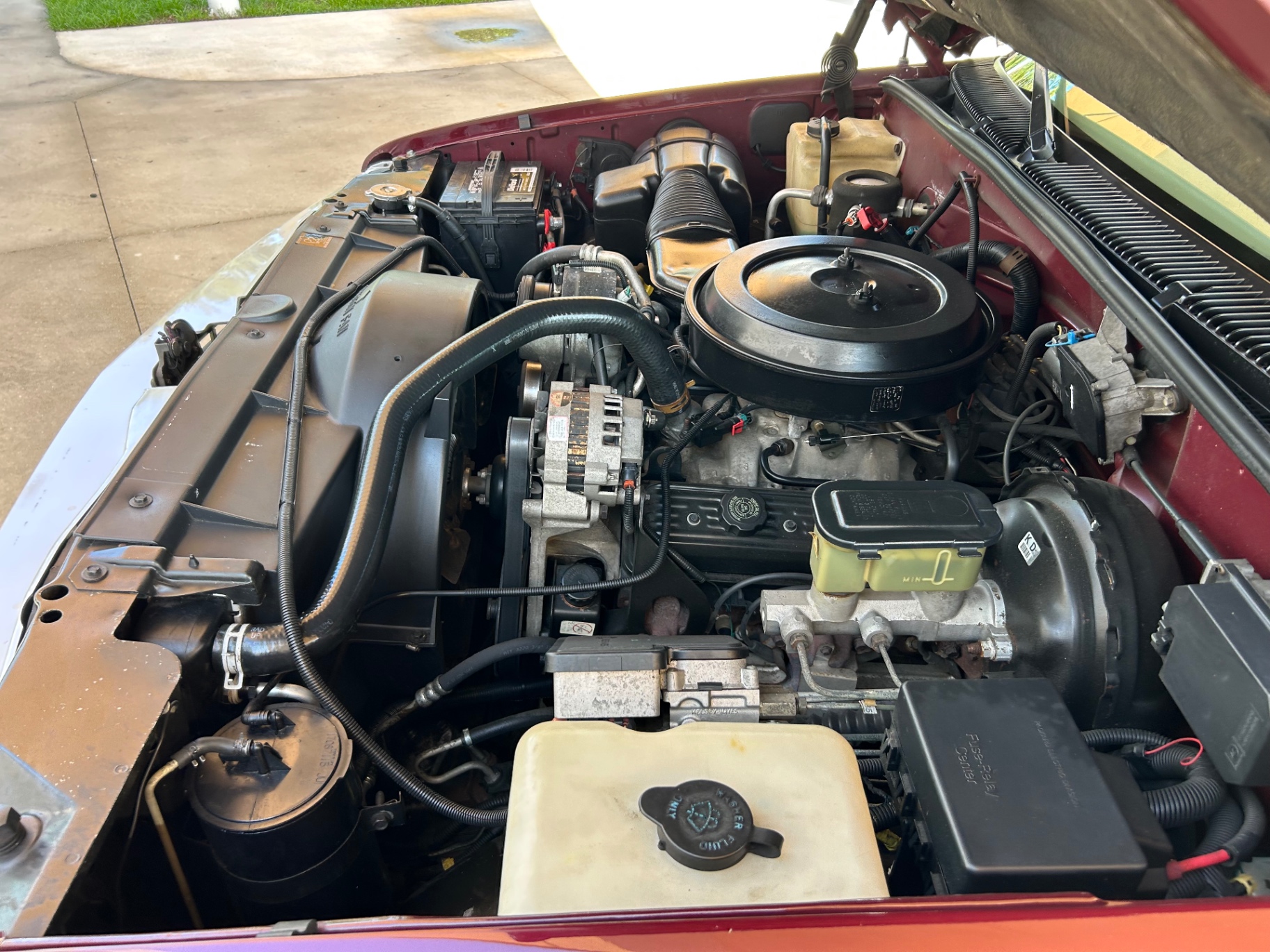 Vehicle photo 26