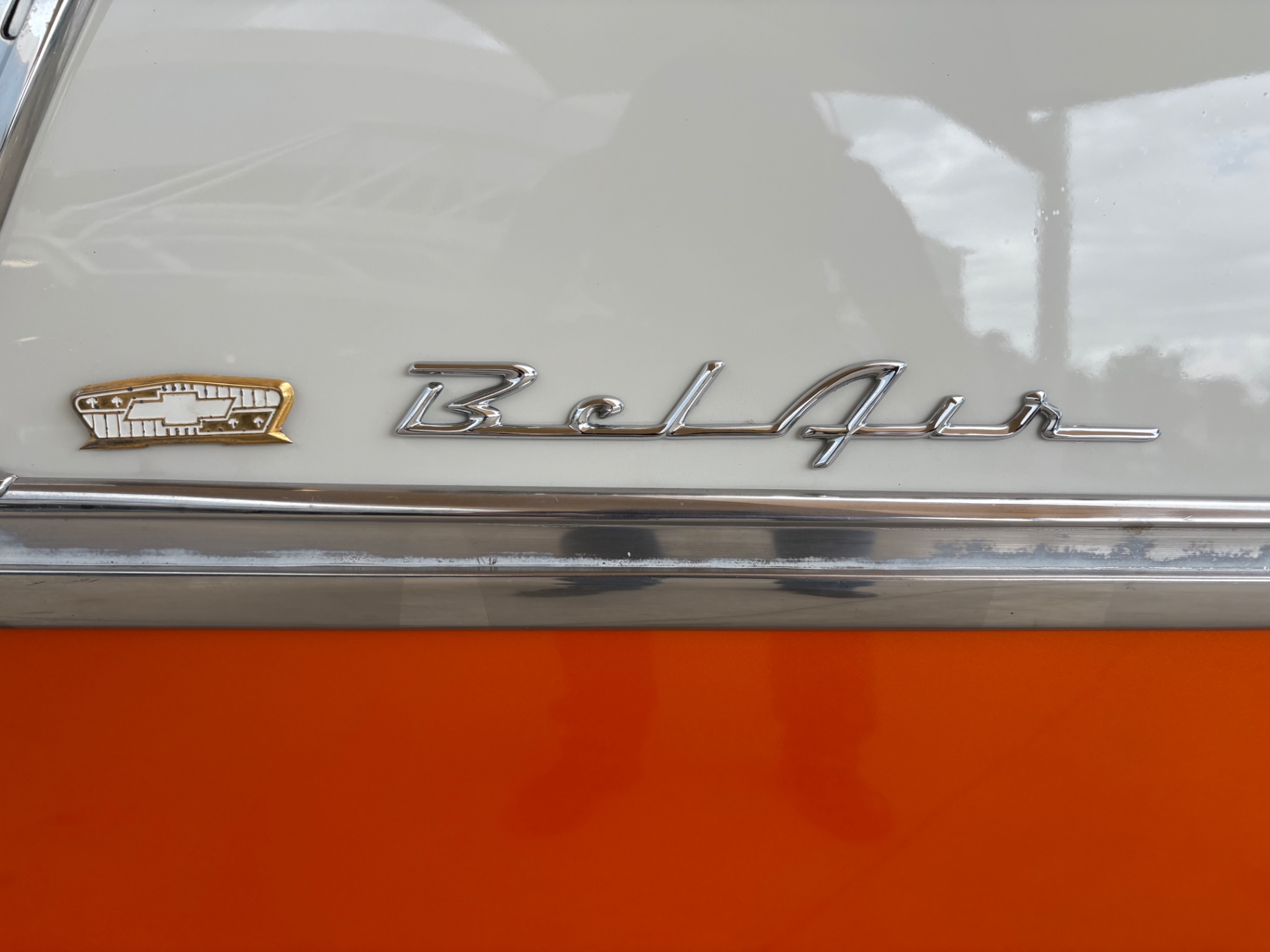 Vehicle photo 23