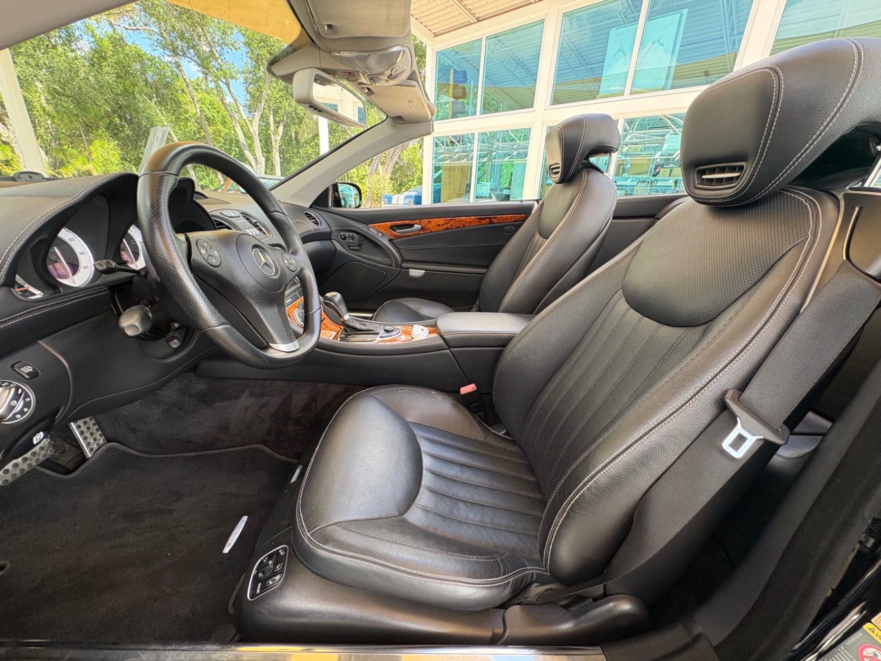 Vehicle photo 39