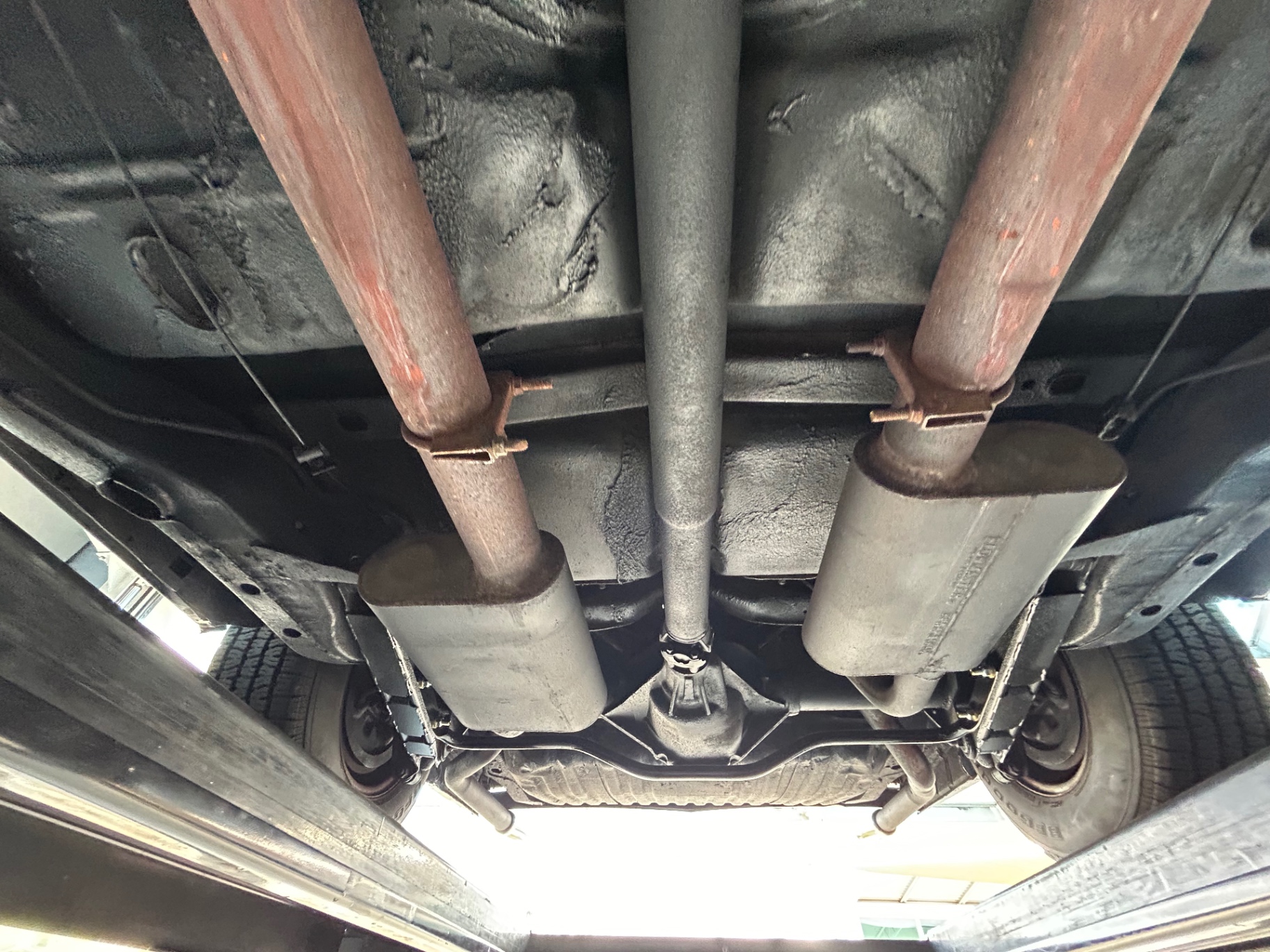 Vehicle photo 41