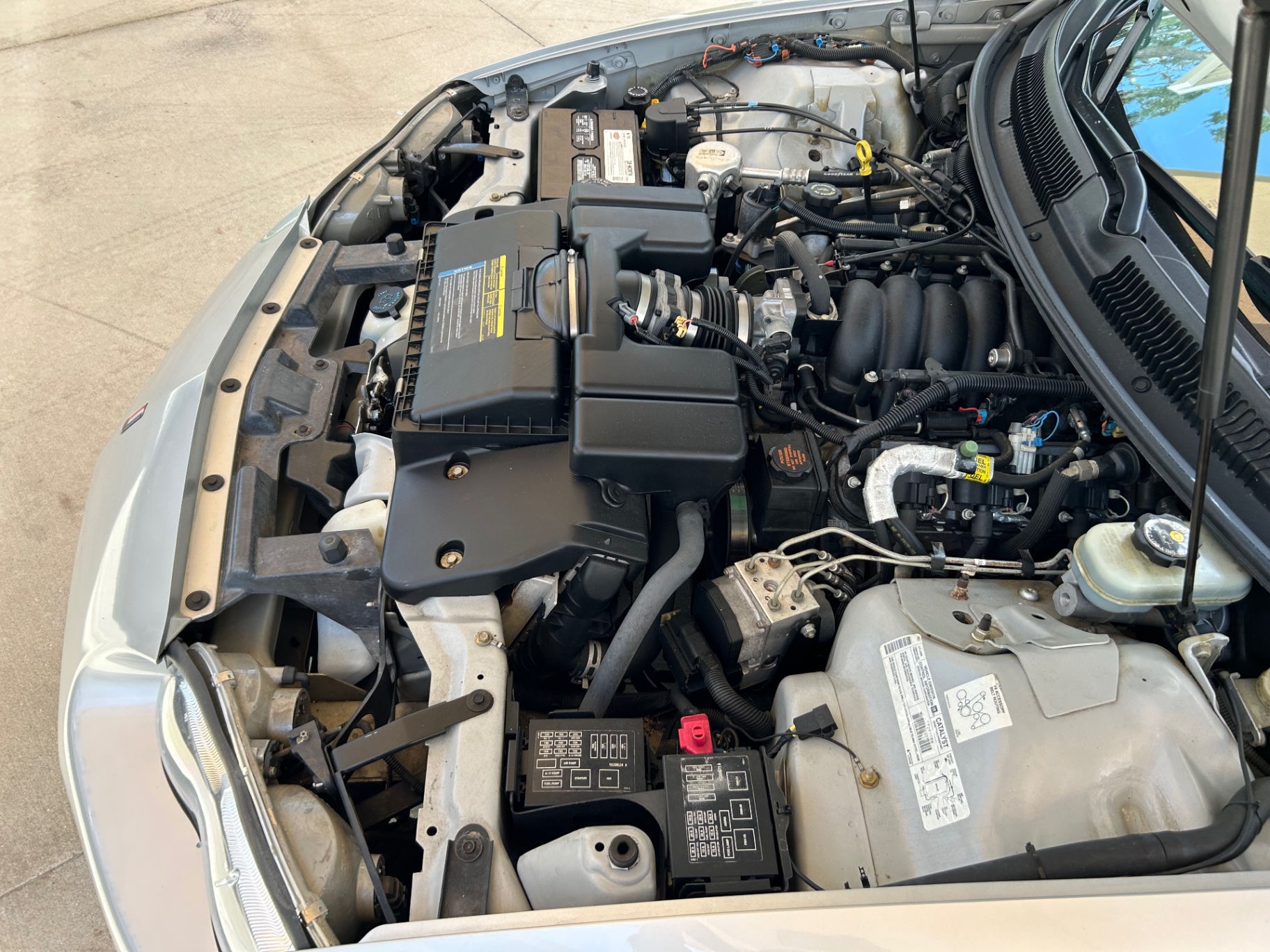 Vehicle photo 19