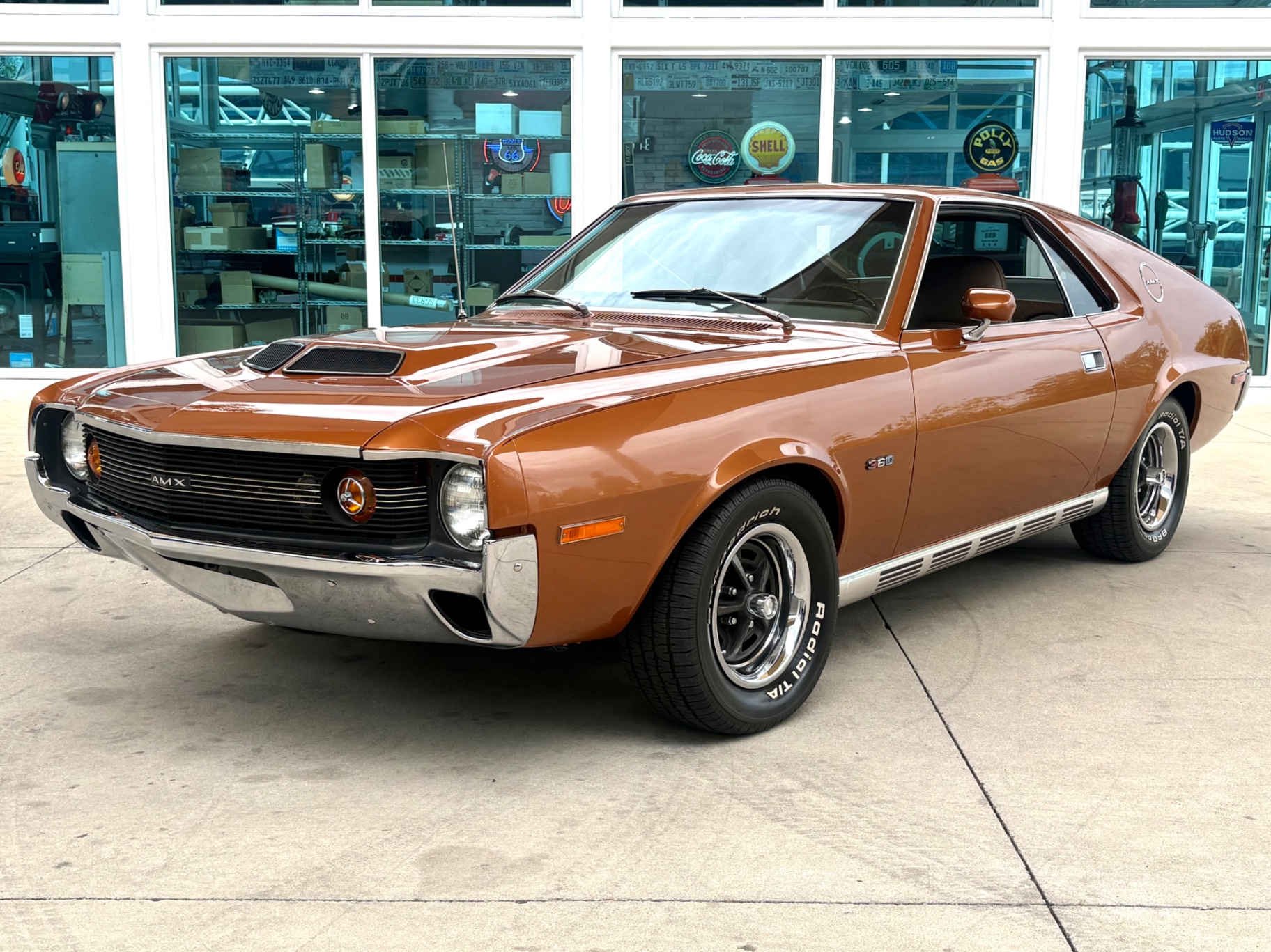 Vehicle photo 1