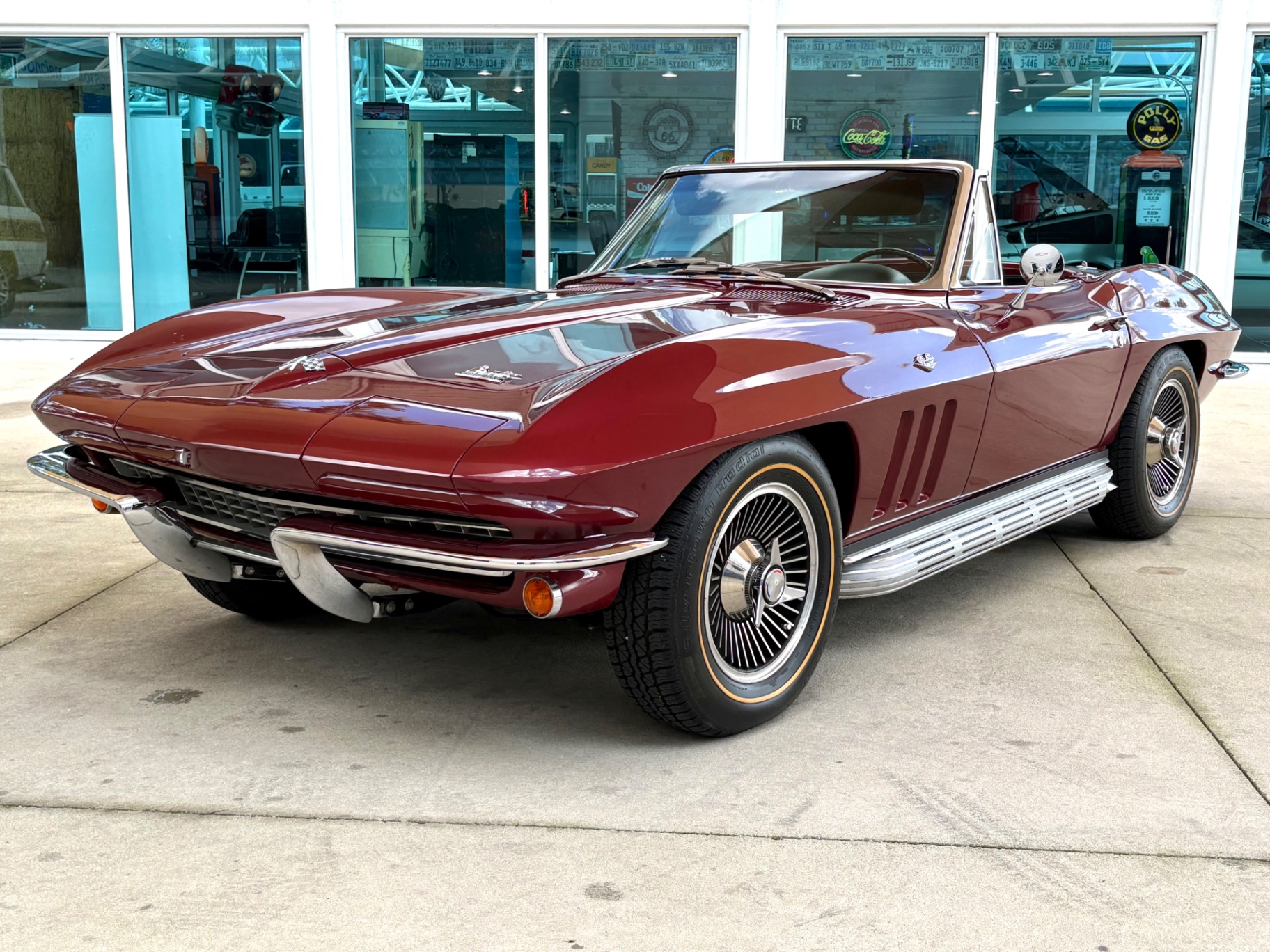 Vehicle photo 11