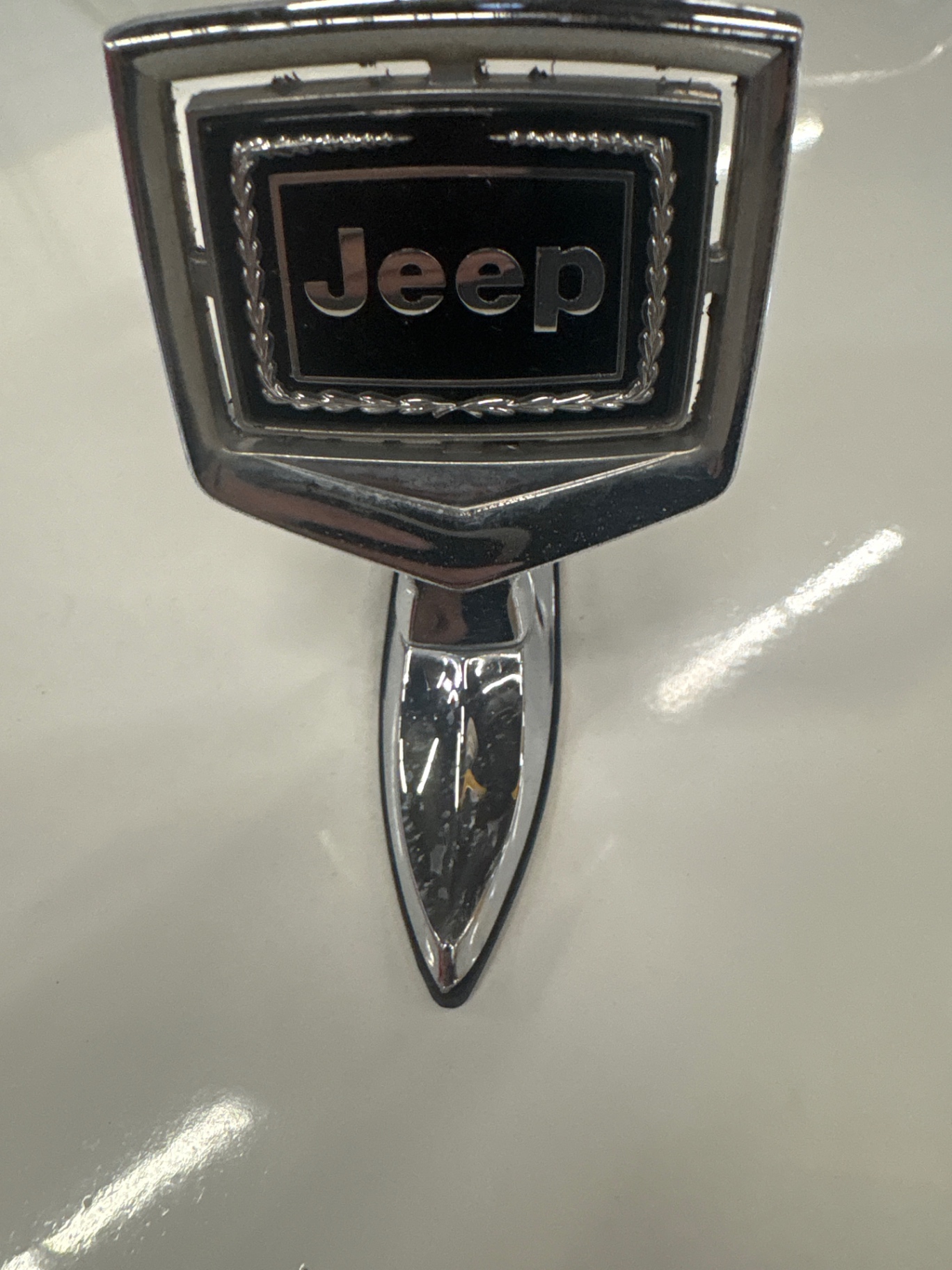 Vehicle photo 15