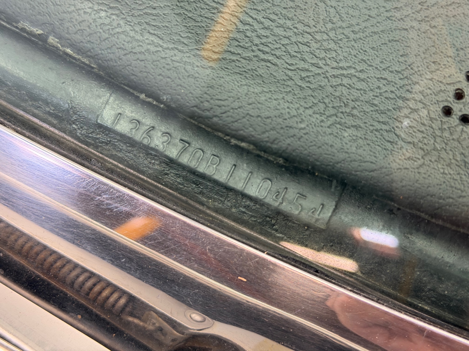 Vehicle photo 57