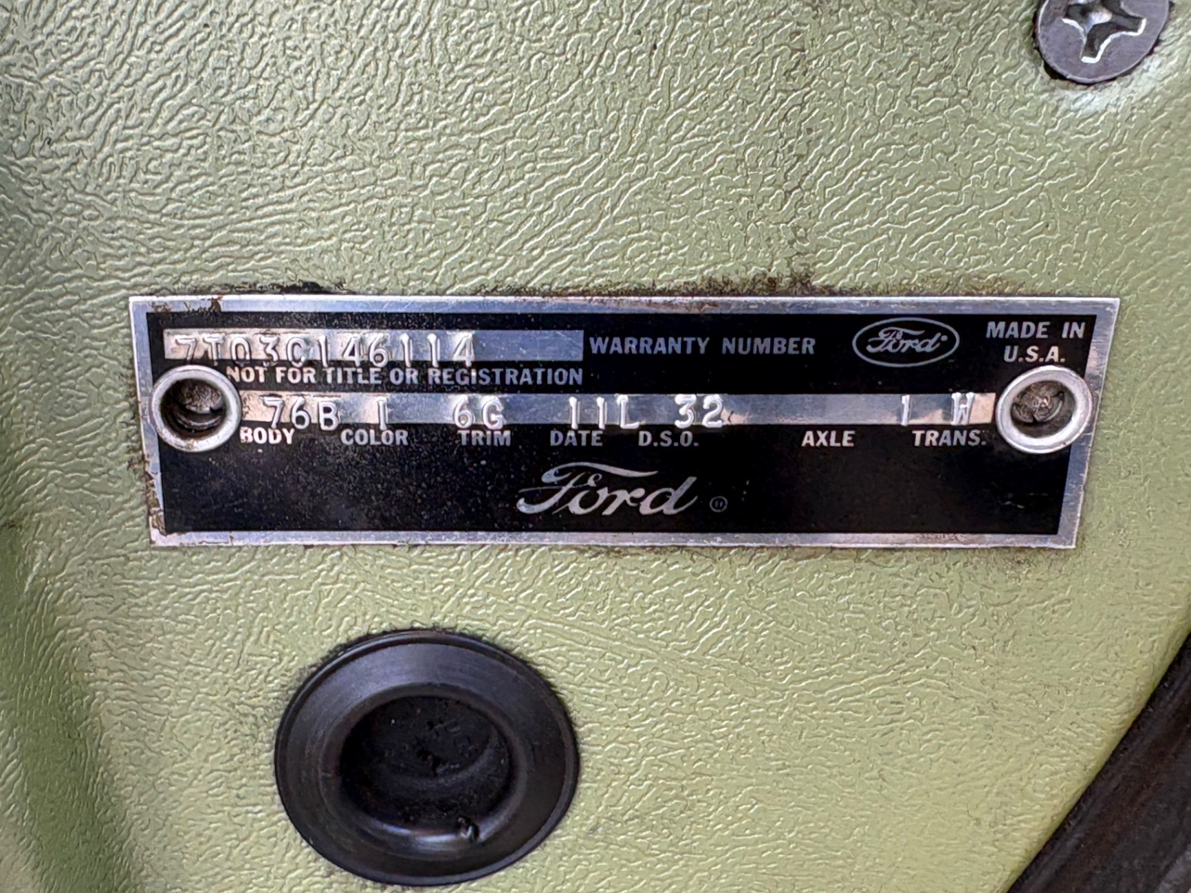 Vehicle photo 31