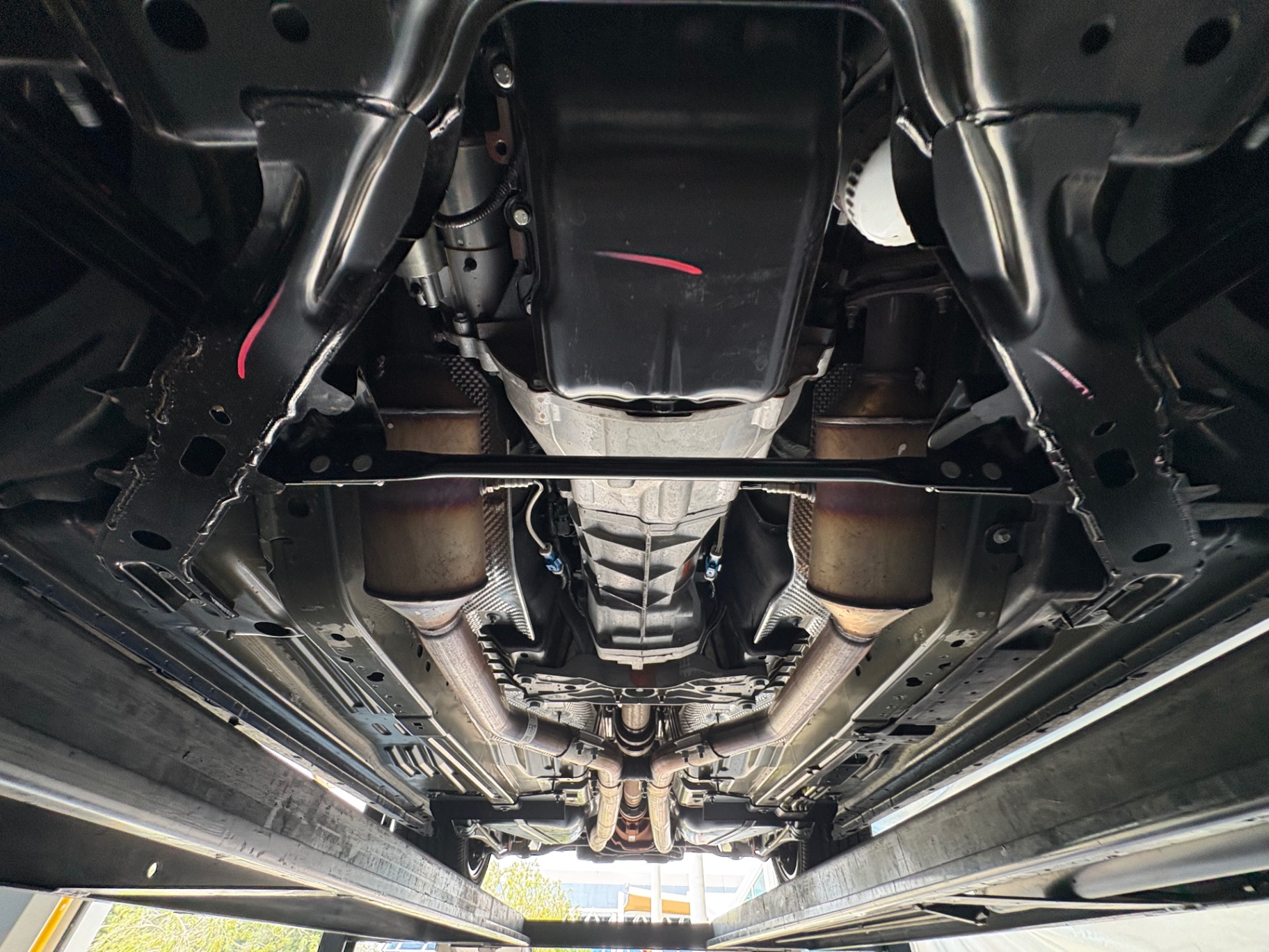 Vehicle photo 57