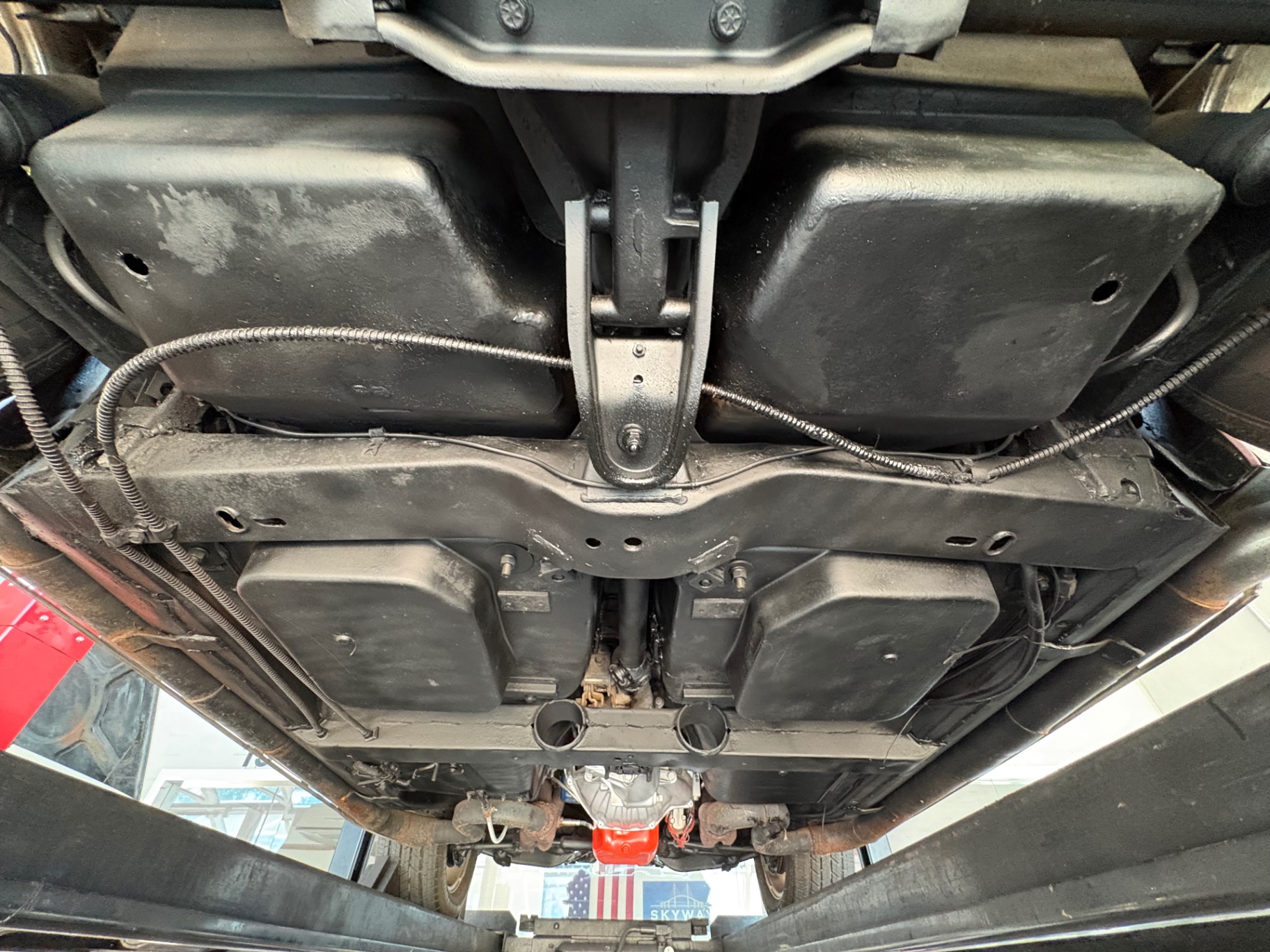Vehicle photo 51