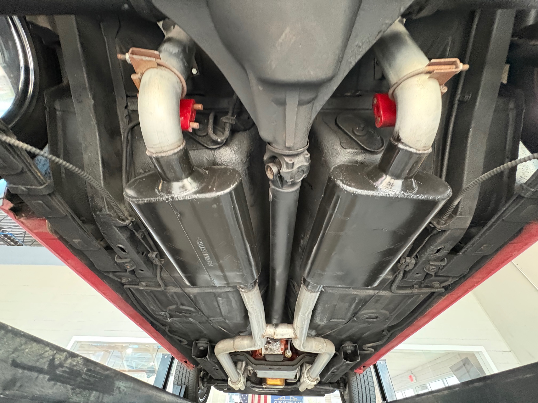 Vehicle photo 49