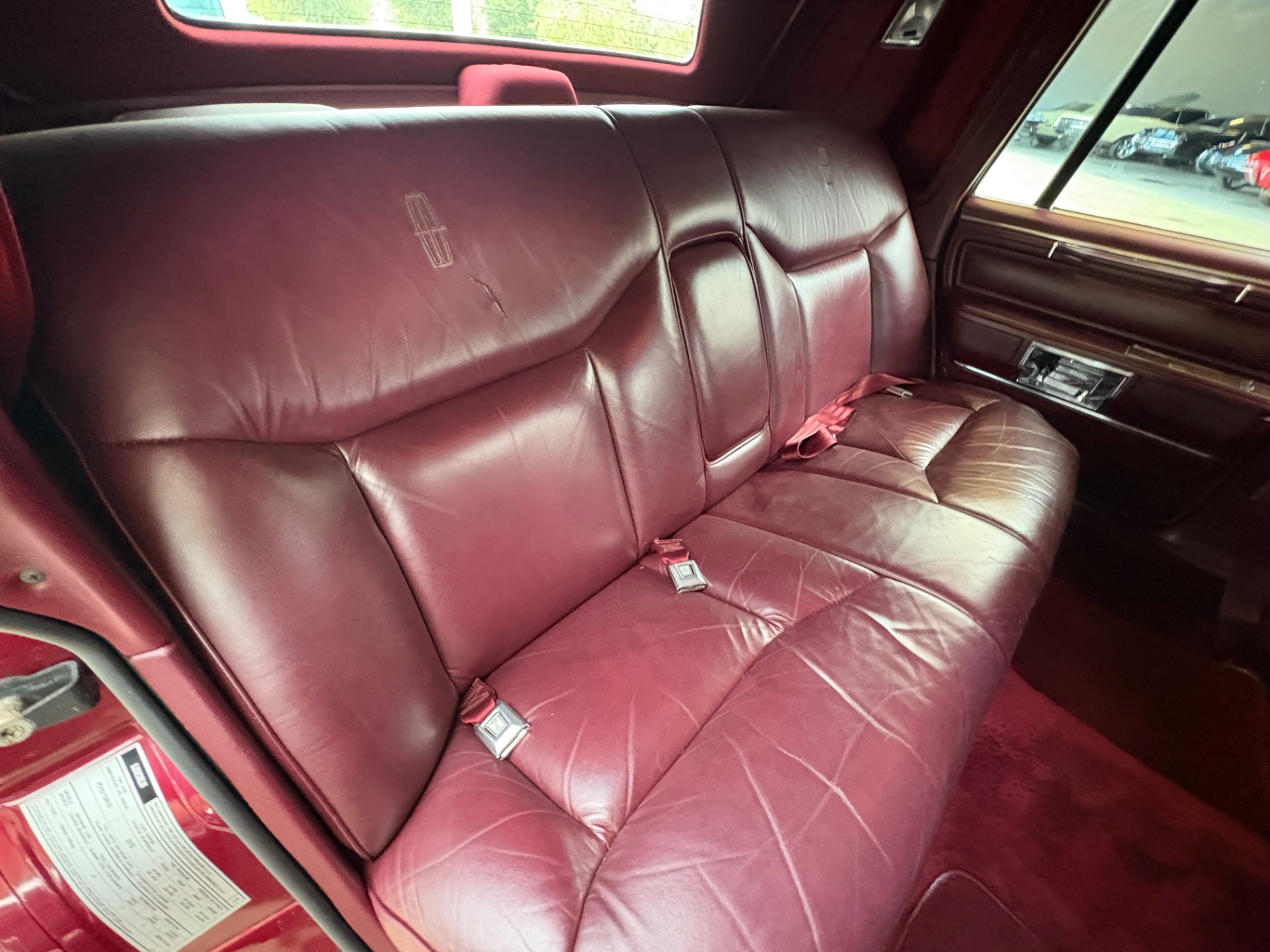 Vehicle photo 44