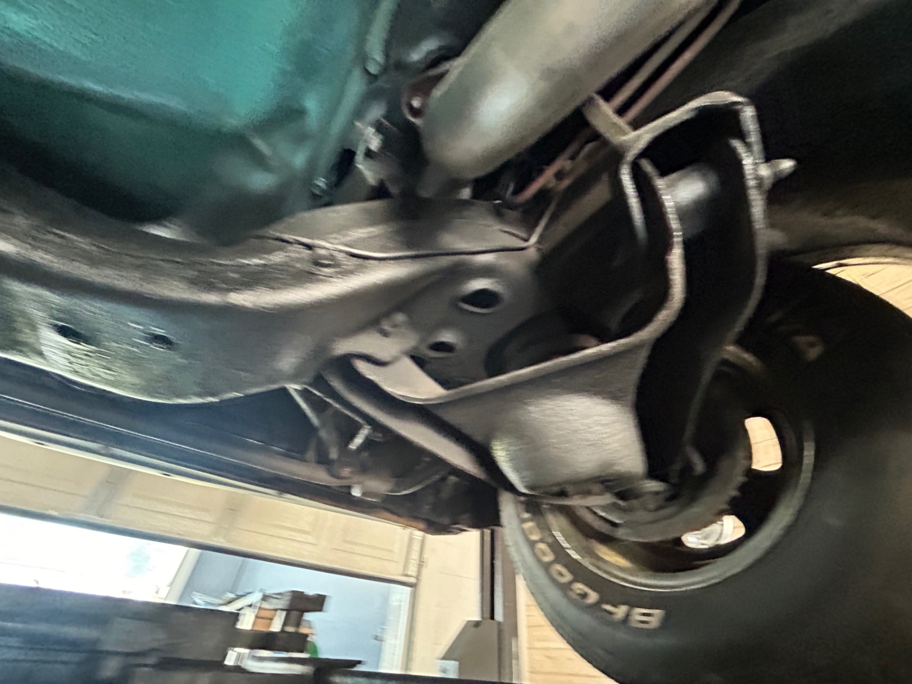 Vehicle photo 35