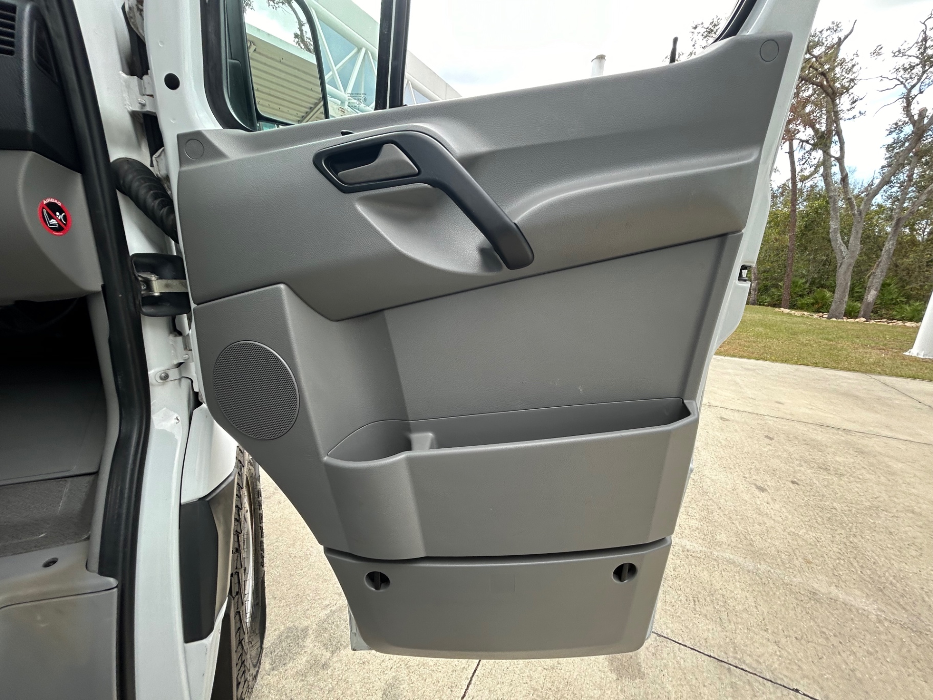 2014 Mercedes-Benz Sprinter Cargo Van Base photo 20