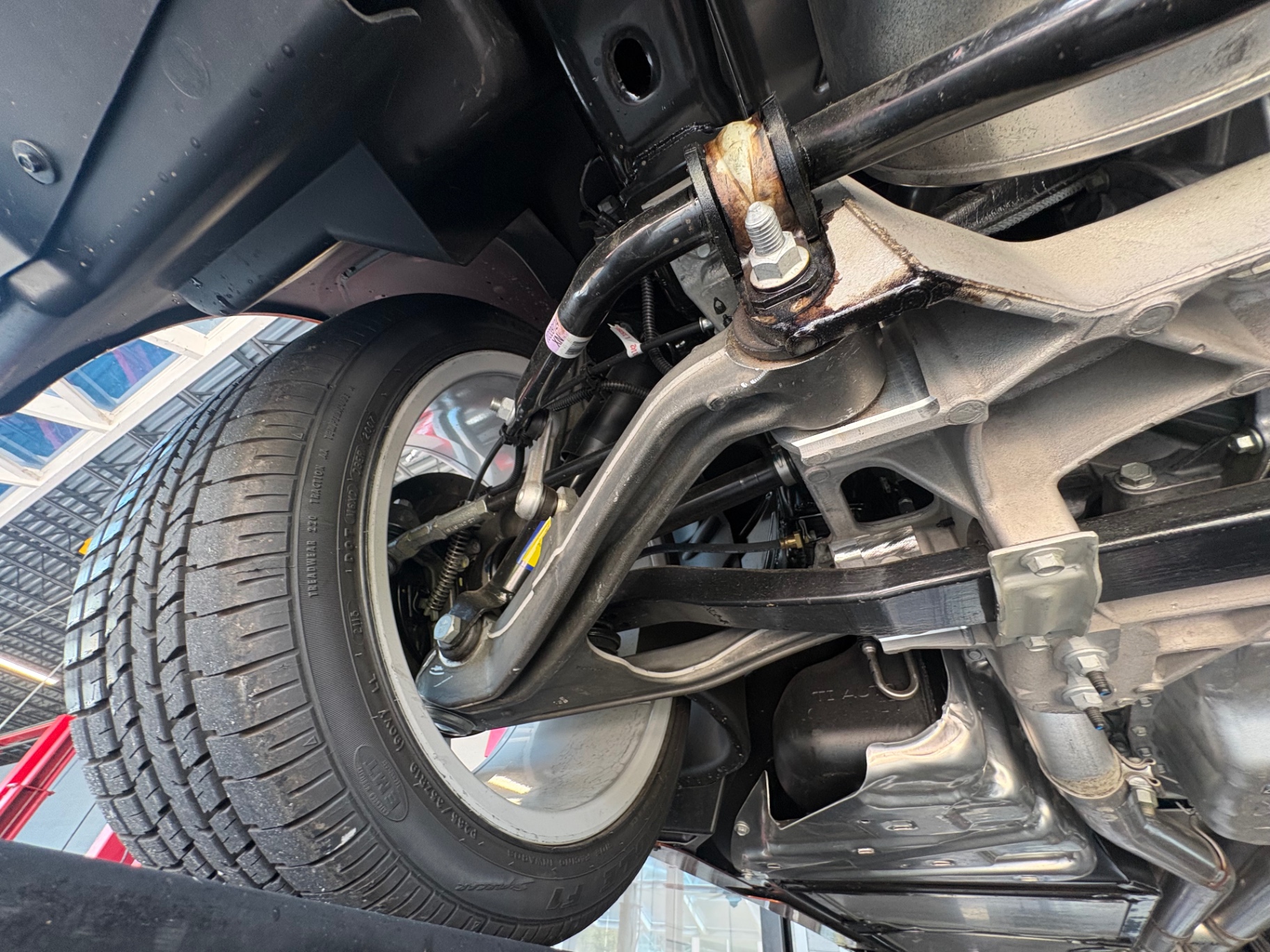 Vehicle photo 51