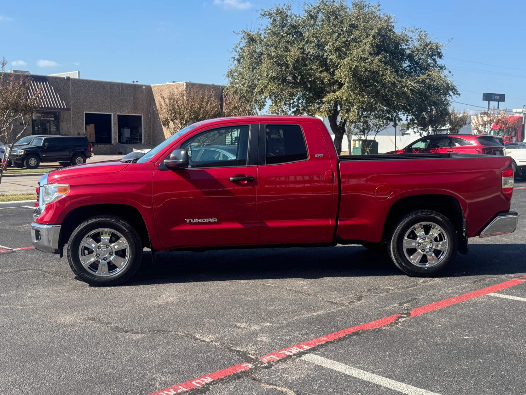 2015 Toyota Tundra SR5 photo 2