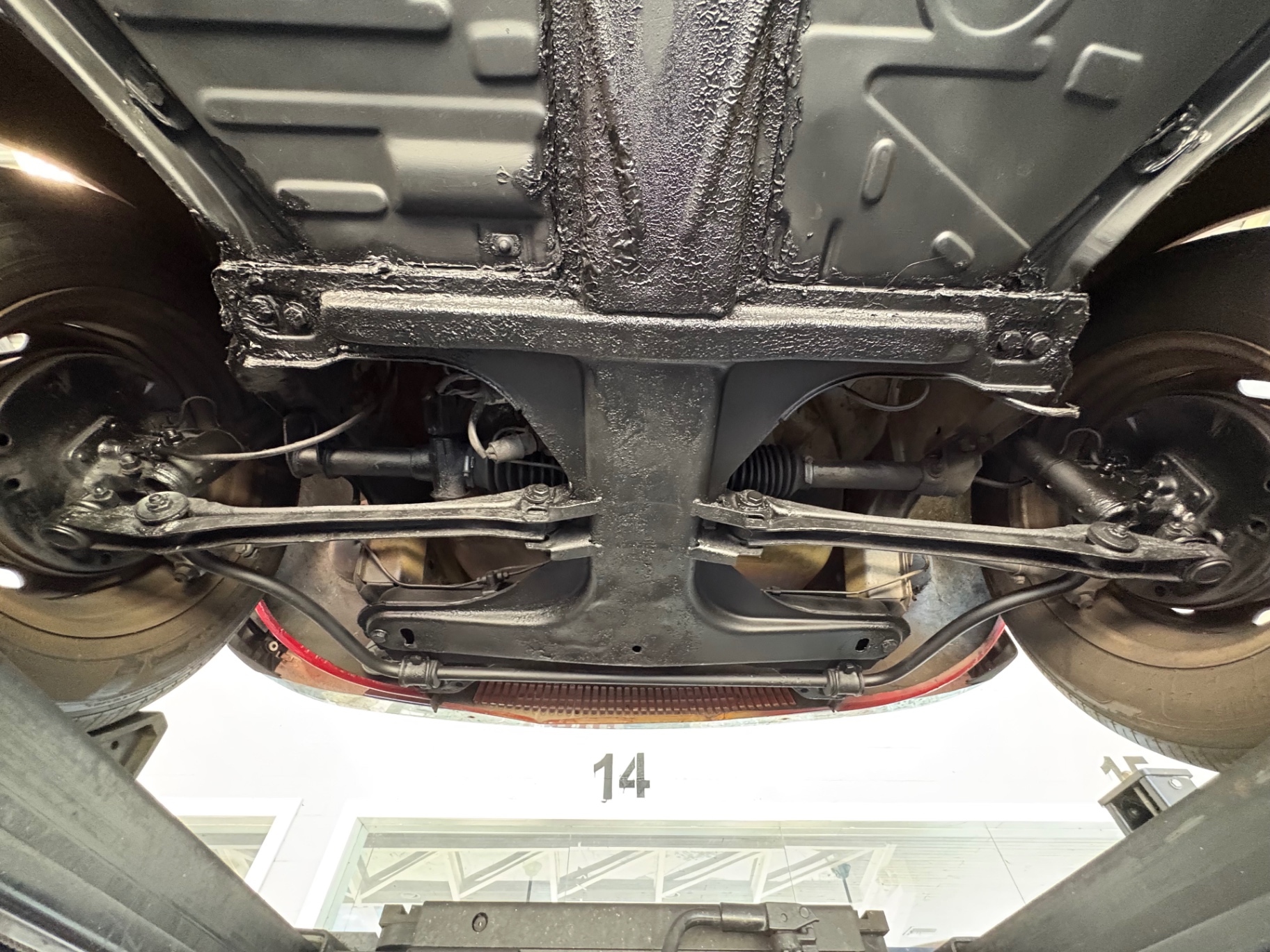 Vehicle photo 50