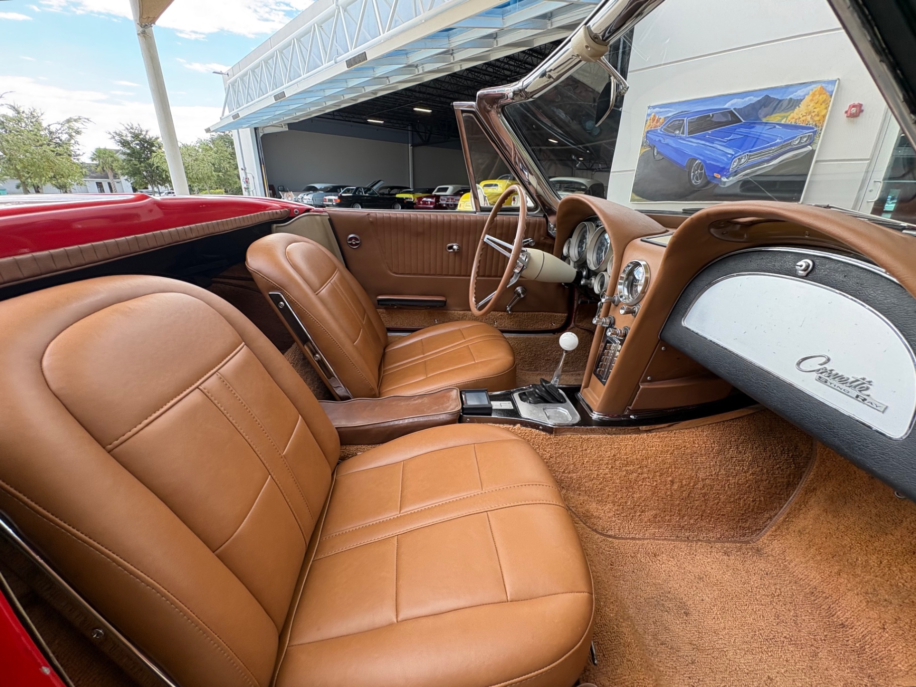Vehicle photo 43
