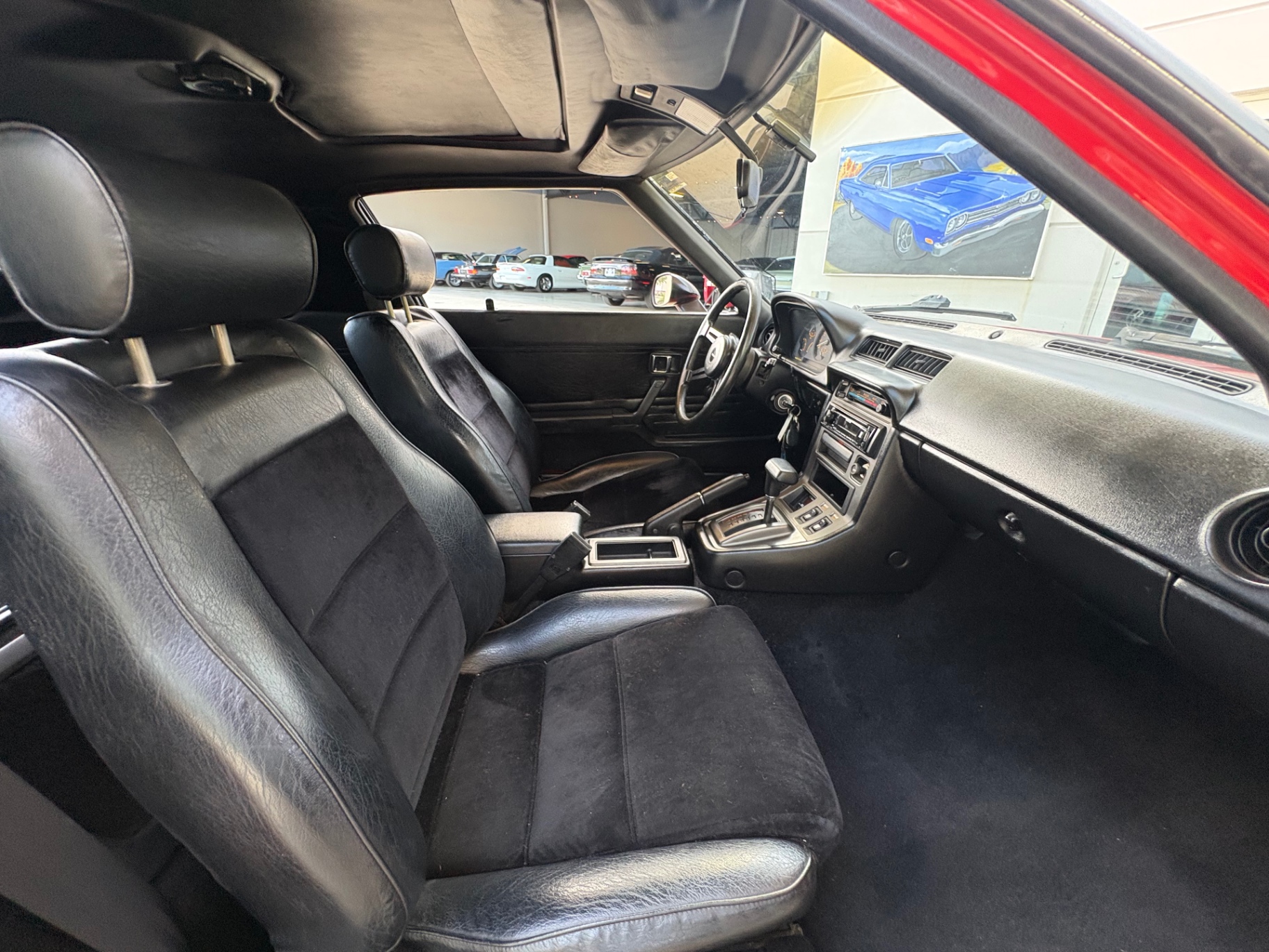 Vehicle photo 41
