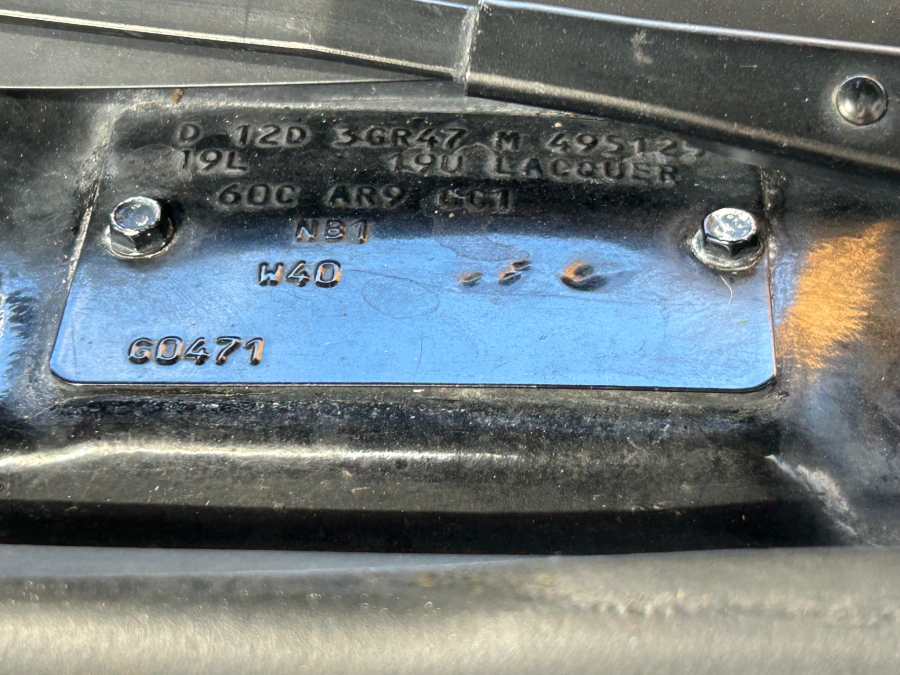 Vehicle photo 23