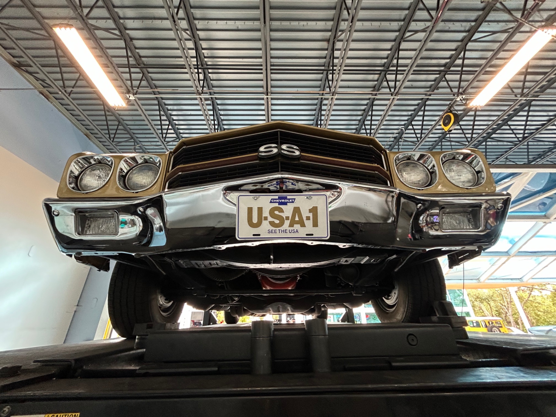 Vehicle photo 38